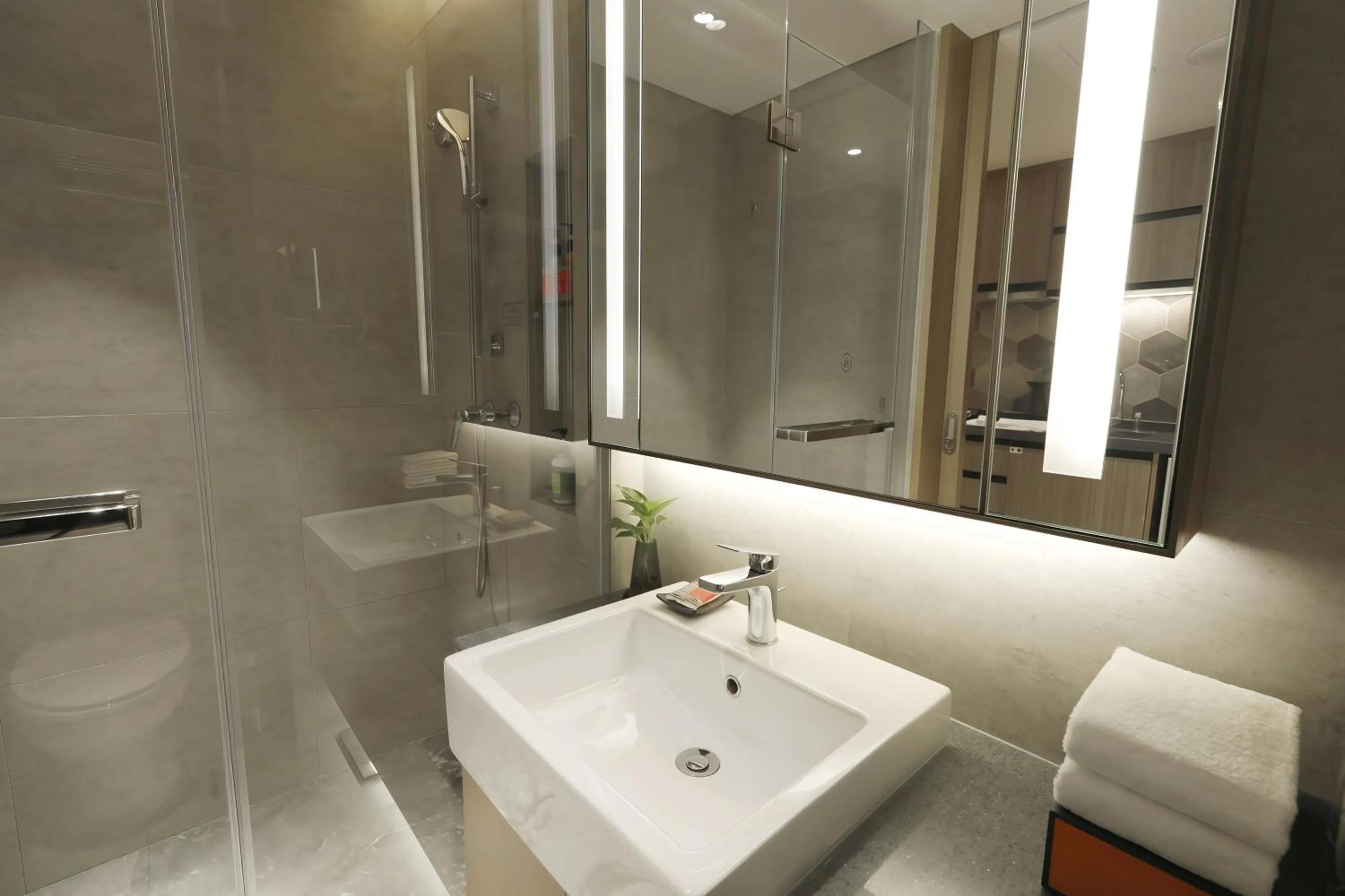 Toilet in Citadines Songshan Lake Dongguan