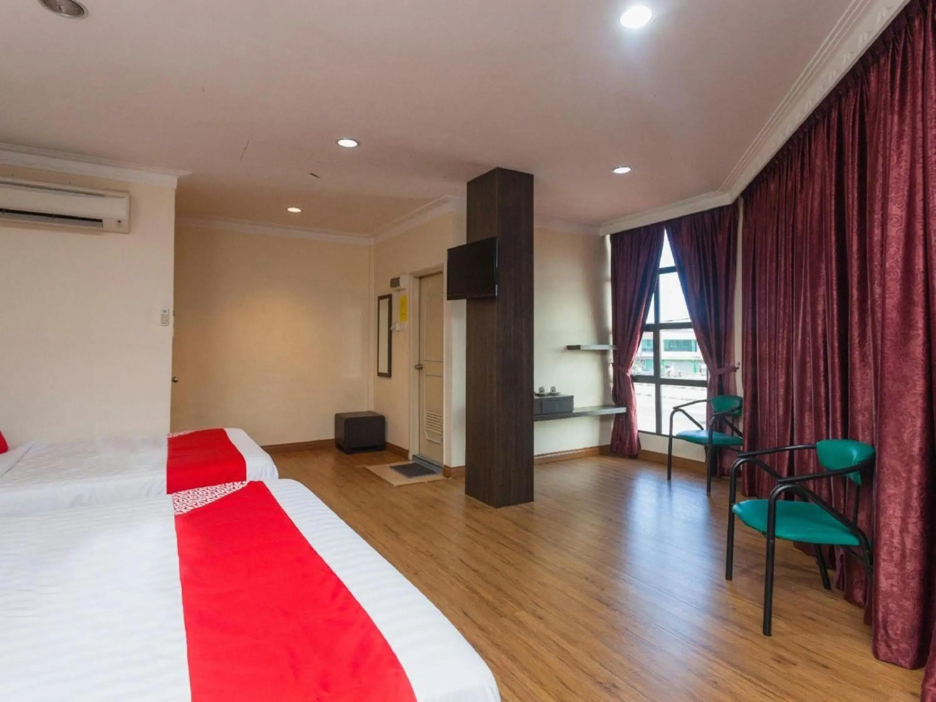 Bedroom, Bed in OYO 43915 T P Hotel Bedroom, Bed in OYO 43915 T P Hotel