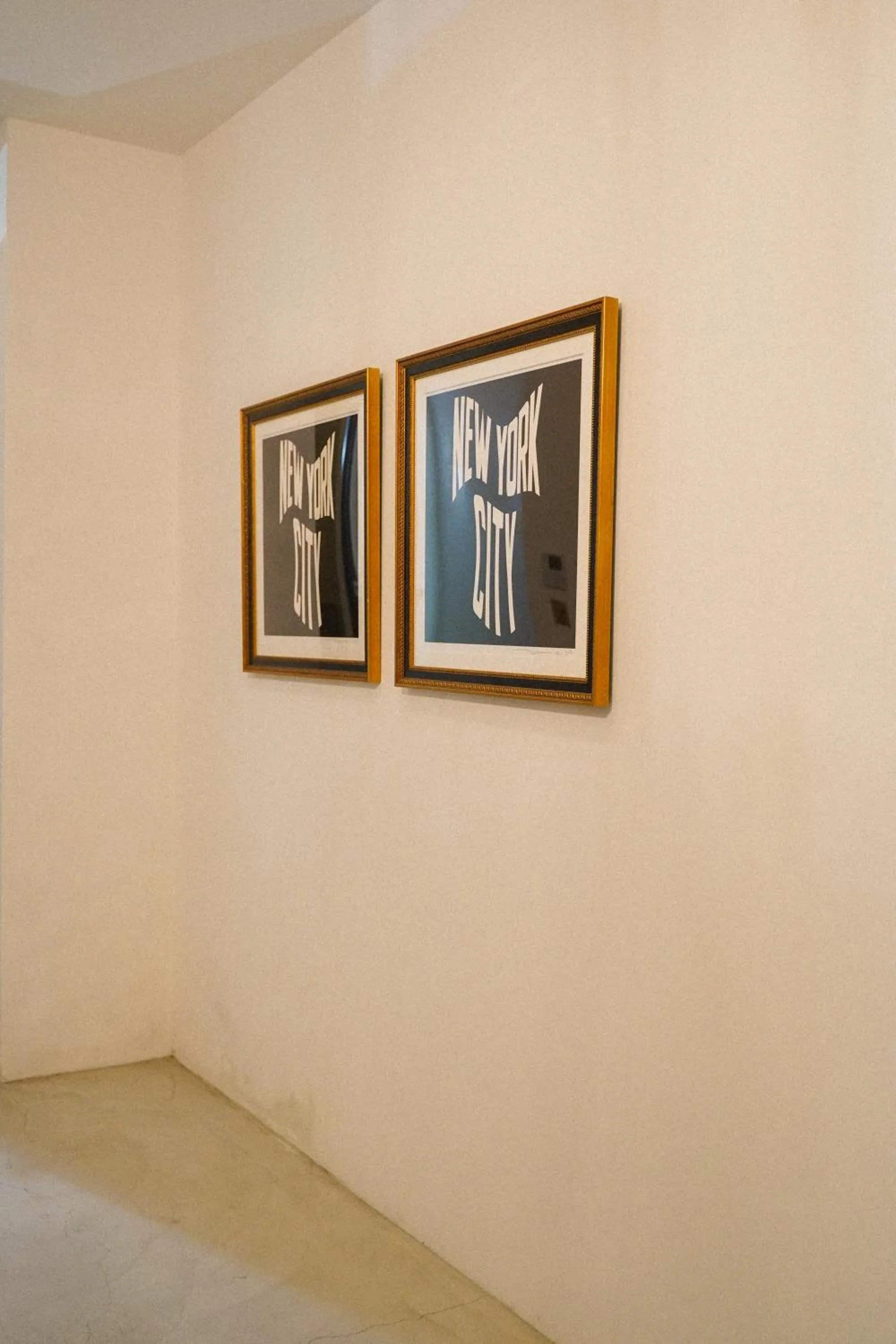 Living room in THE ROOT2 HOTEL