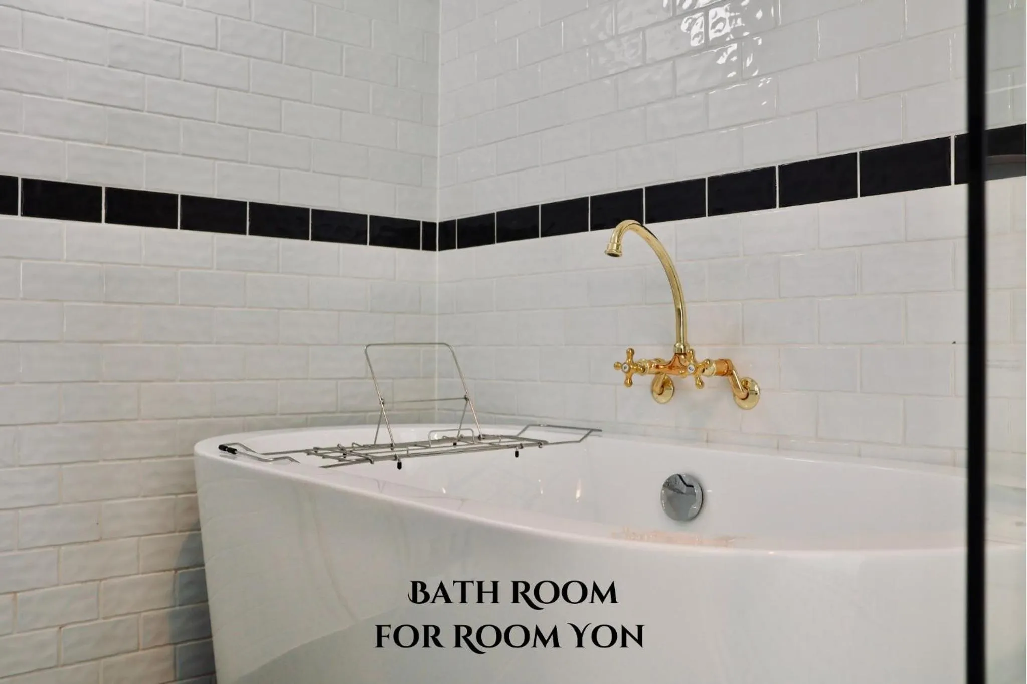 Bathroom in THE ROOT2 HOTEL