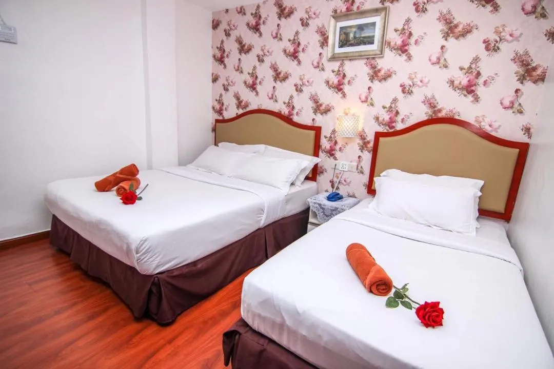 Bed in Rose Cottage Hotel Taman Nusa Bestari 2
