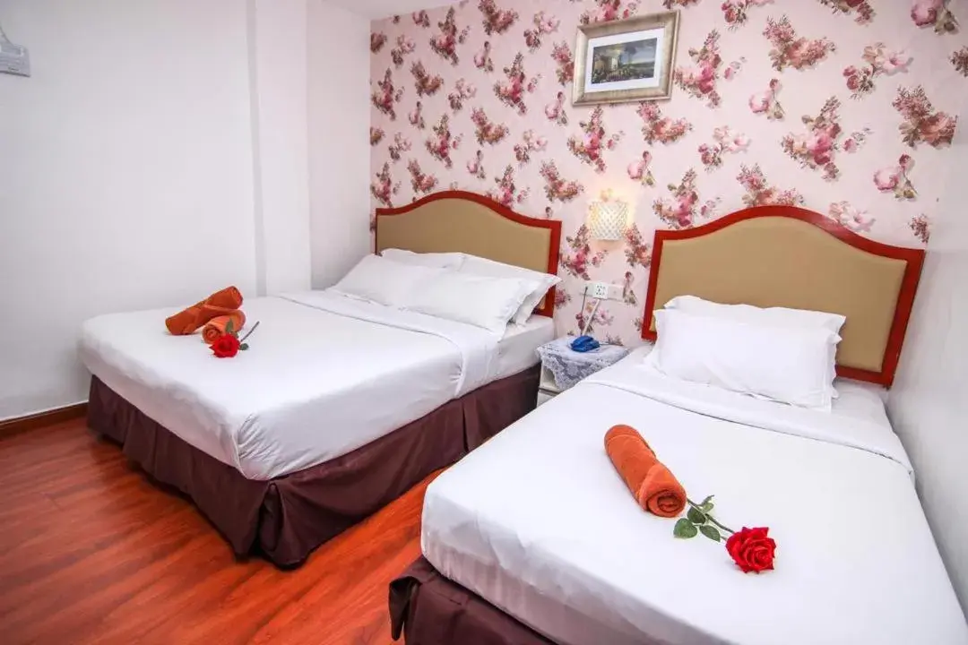 Family Room in Rose Cottage Hotel Taman Nusa Bestari 2 Family Room in Rose Cottage Hotel Taman Nusa Bestari 2
