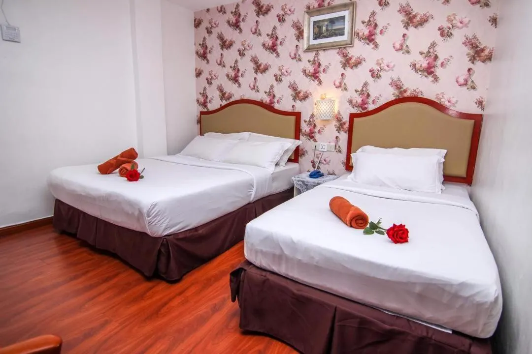 Bed in Rose Cottage Hotel Taman Nusa Bestari 2