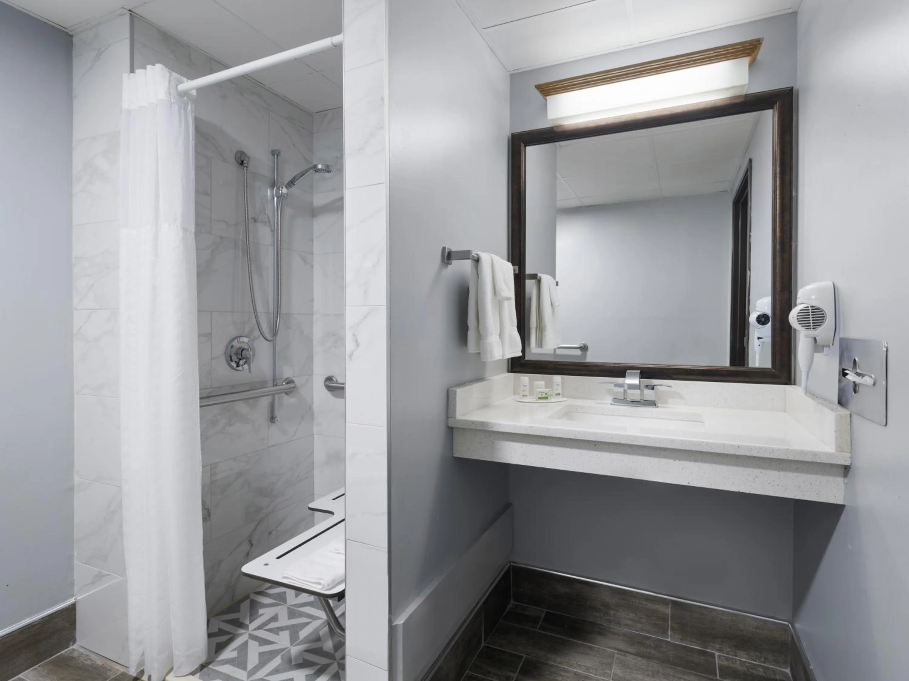 AmericInn by Wyndham Stuart