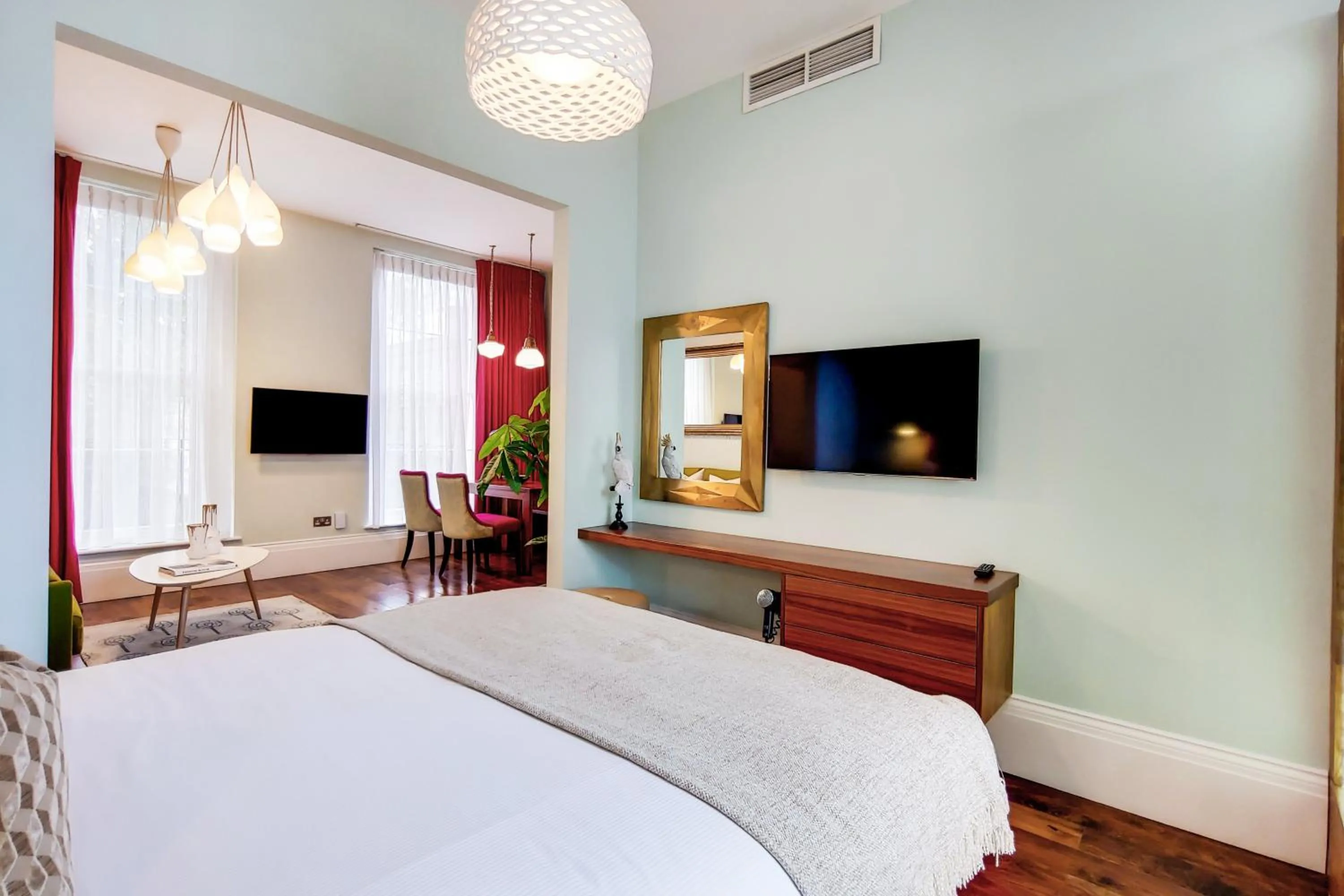 Bedroom, Bed in Residences at The Gyle - London