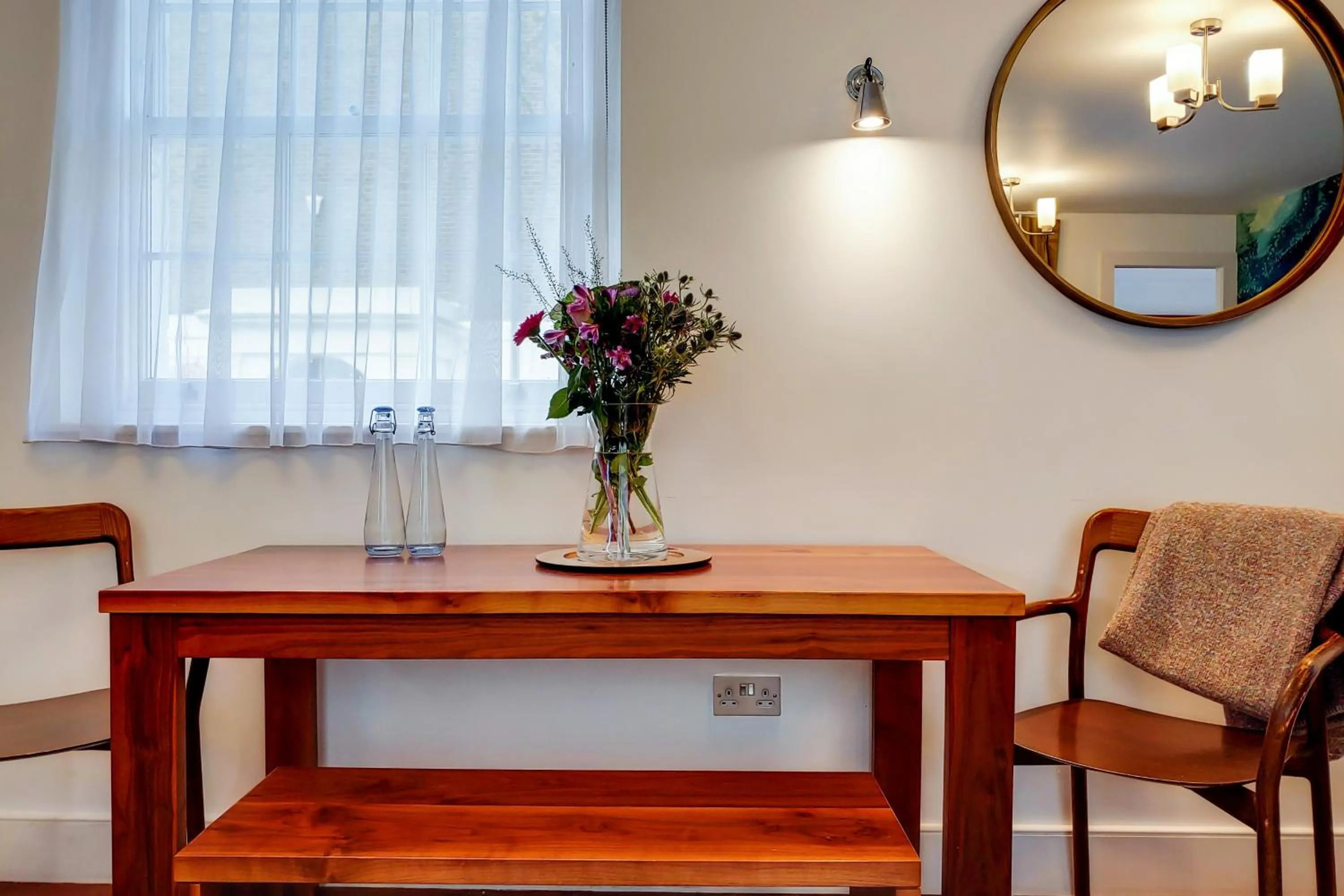 Decorative detail in Residences at The Gyle - London