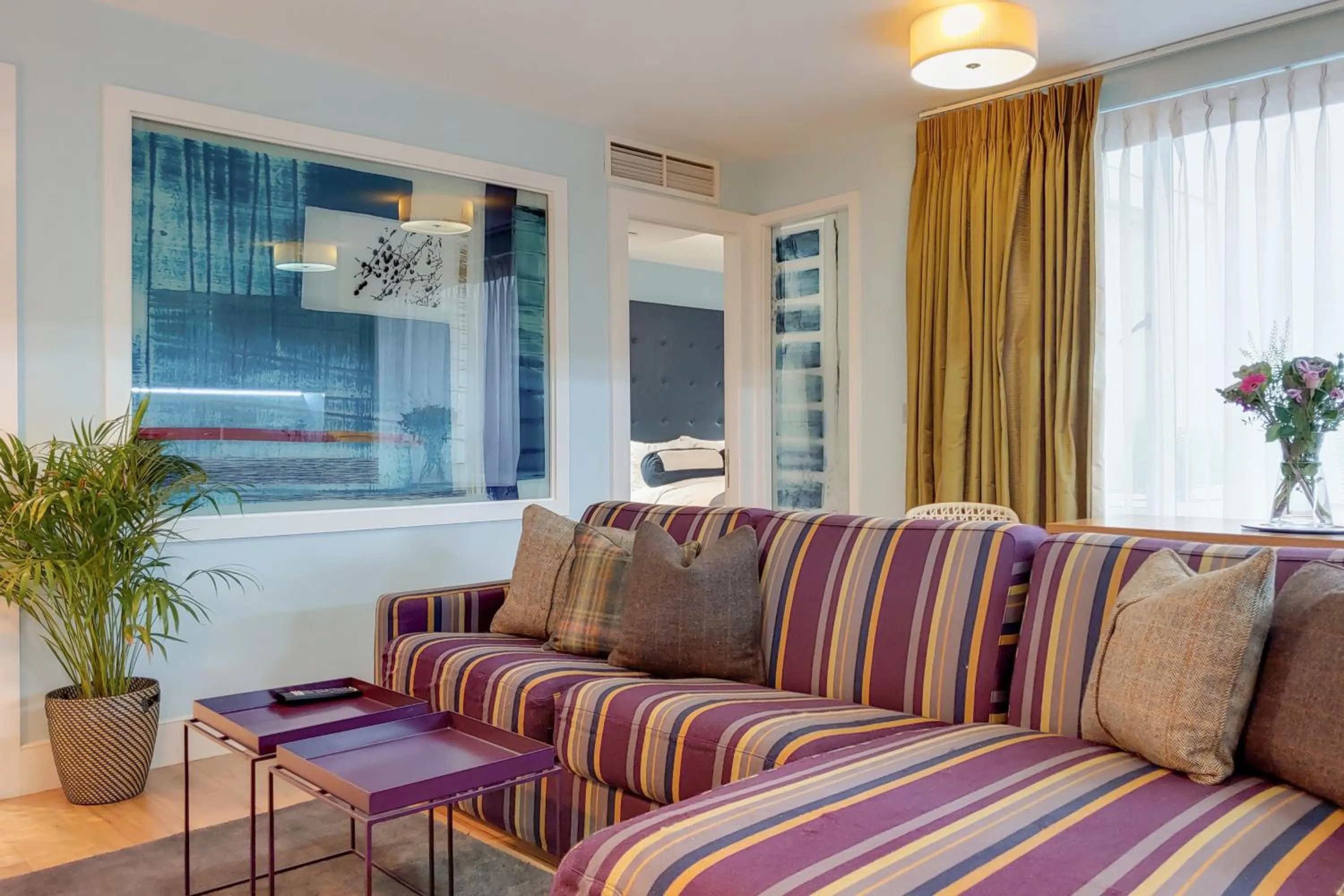 Living room in Residences at The Gyle - London