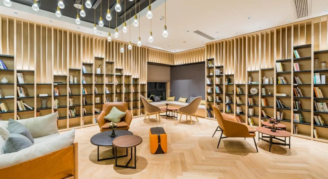 Atour Hotel Zhejiang University East Fengqi Road