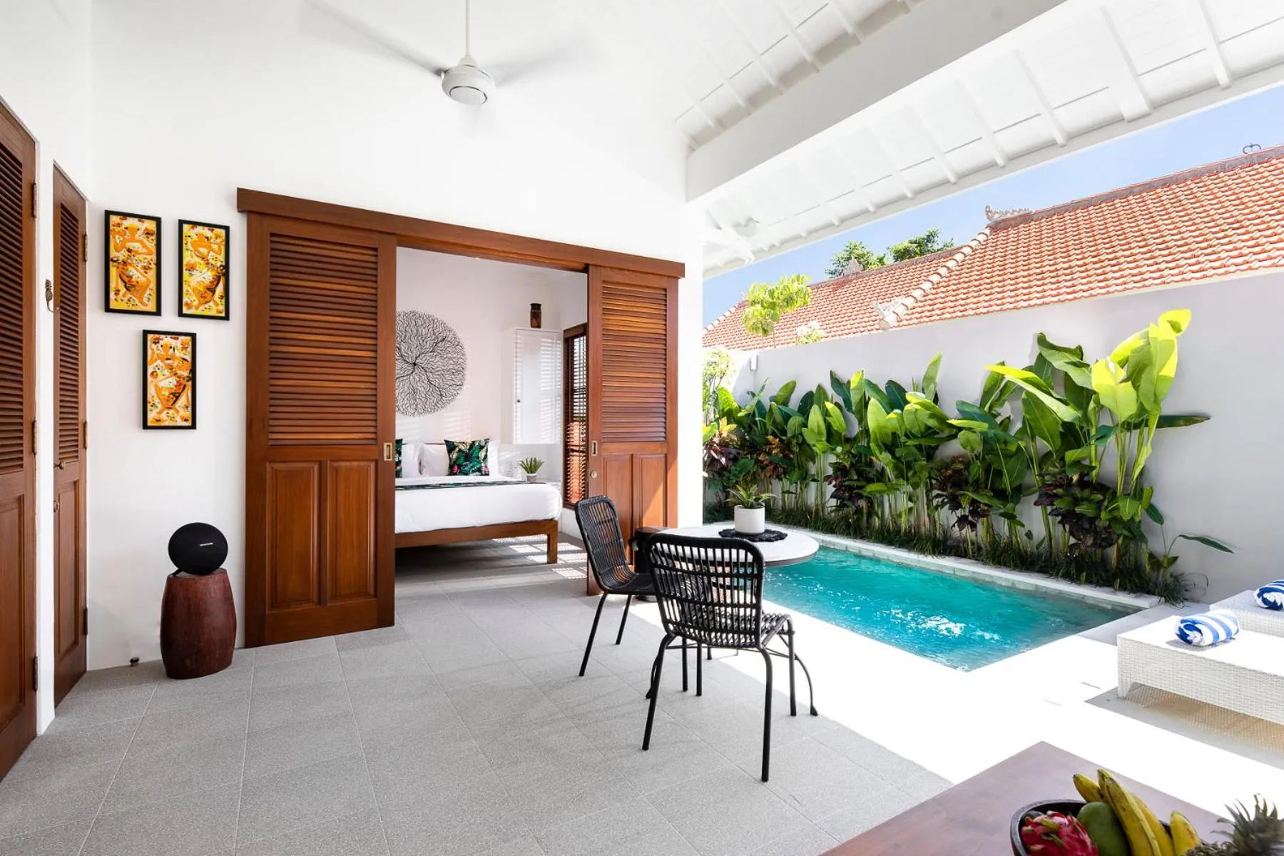 Dining area in Villa Pandi