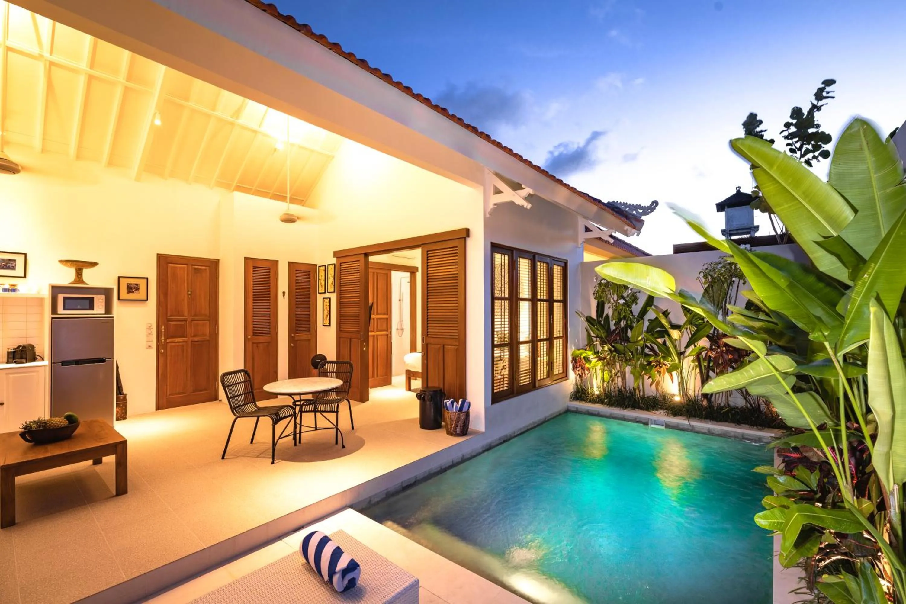 Property building in Villa Pandi