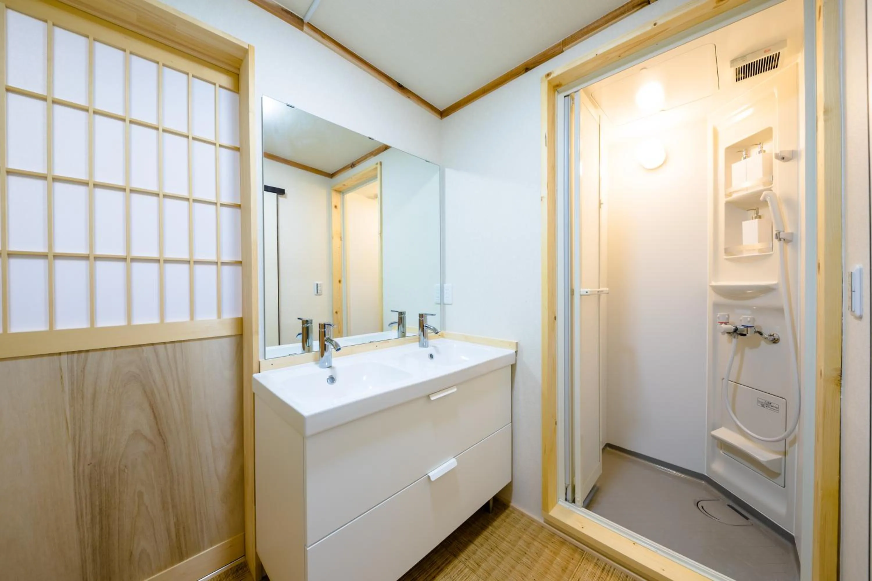 Shower in The road to Mt.Fuji