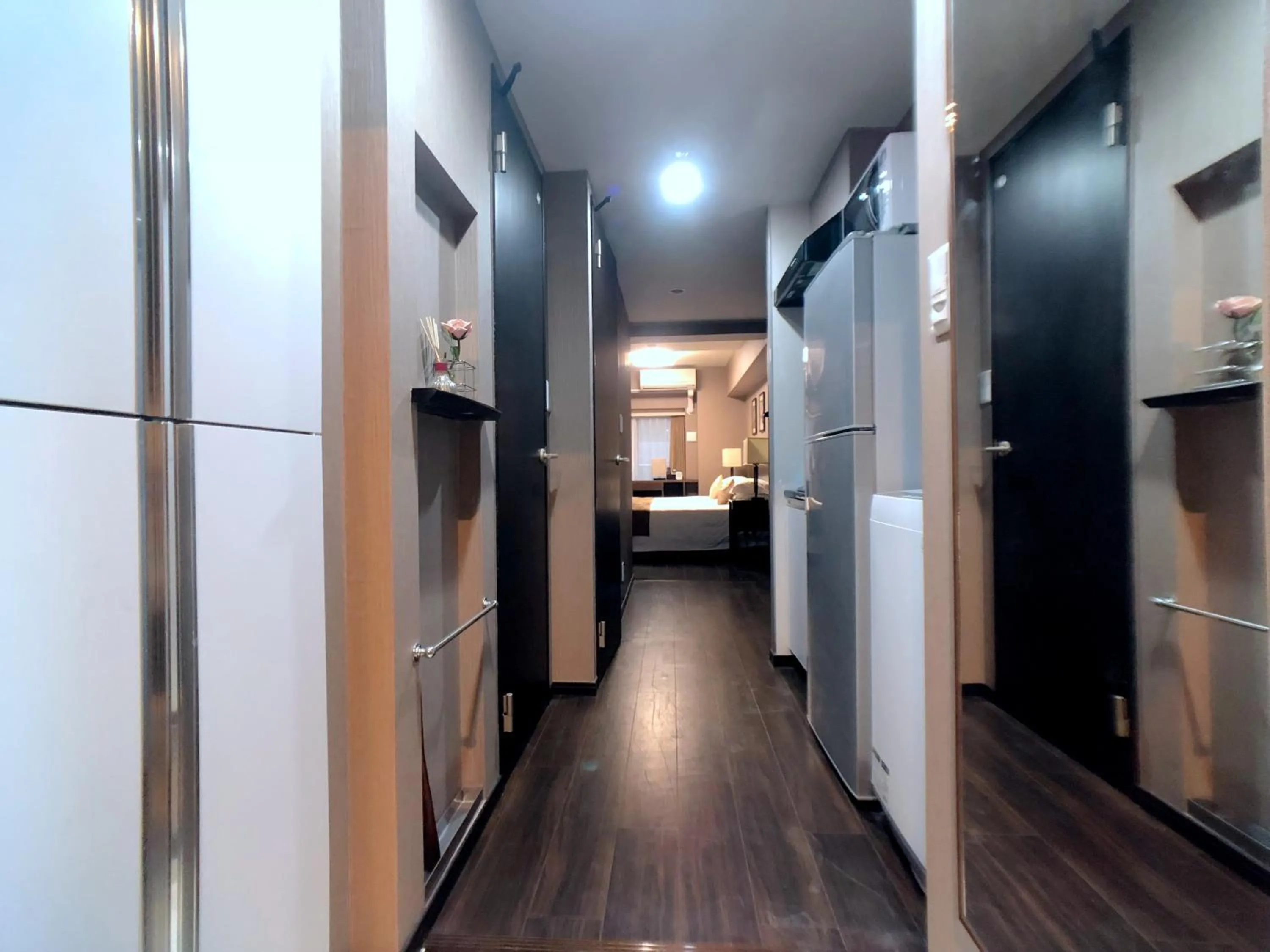 Photo of the whole room in Le Tour Hotel Akihabara Ekimae 楽途ホテル秋葉原駅前店