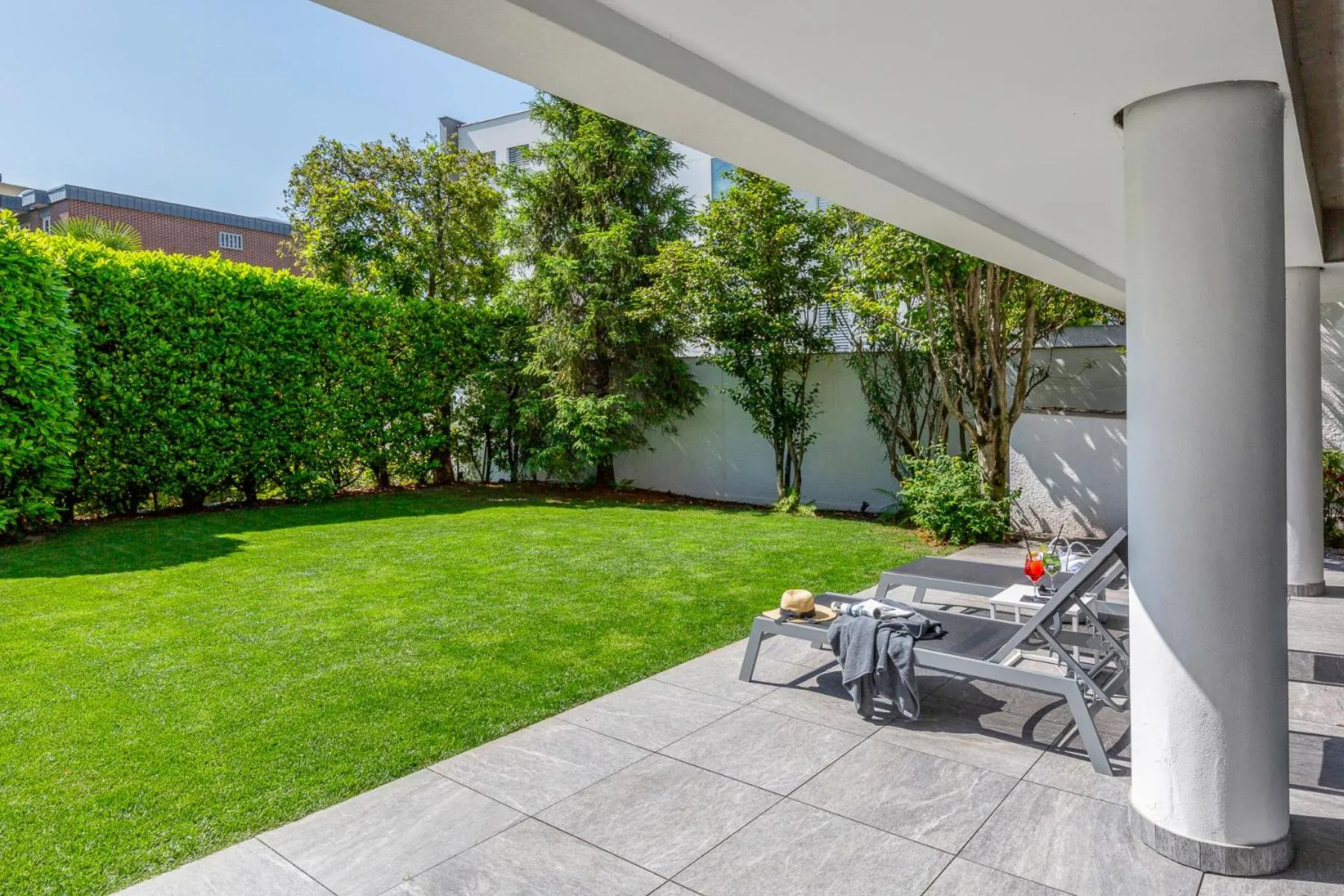 Garden in Sasso Boretto, Luxury Holiday Apartments