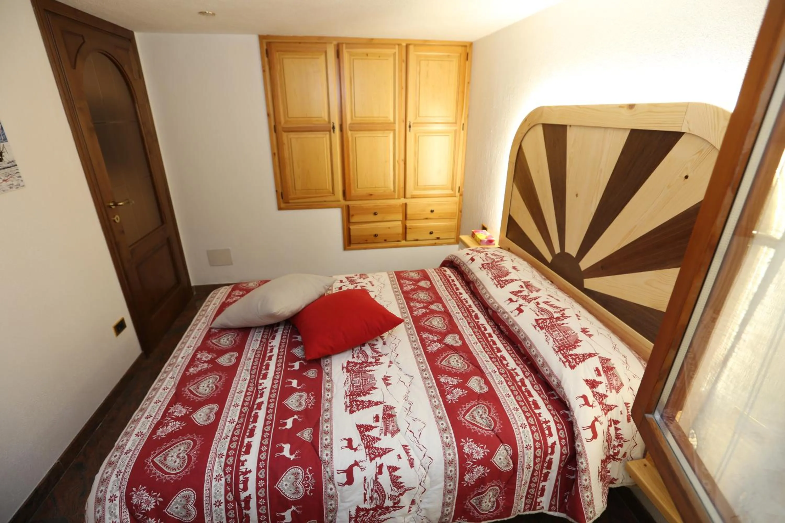 Photo of the whole room, Bed in SUITE DEL VILLAGGIO