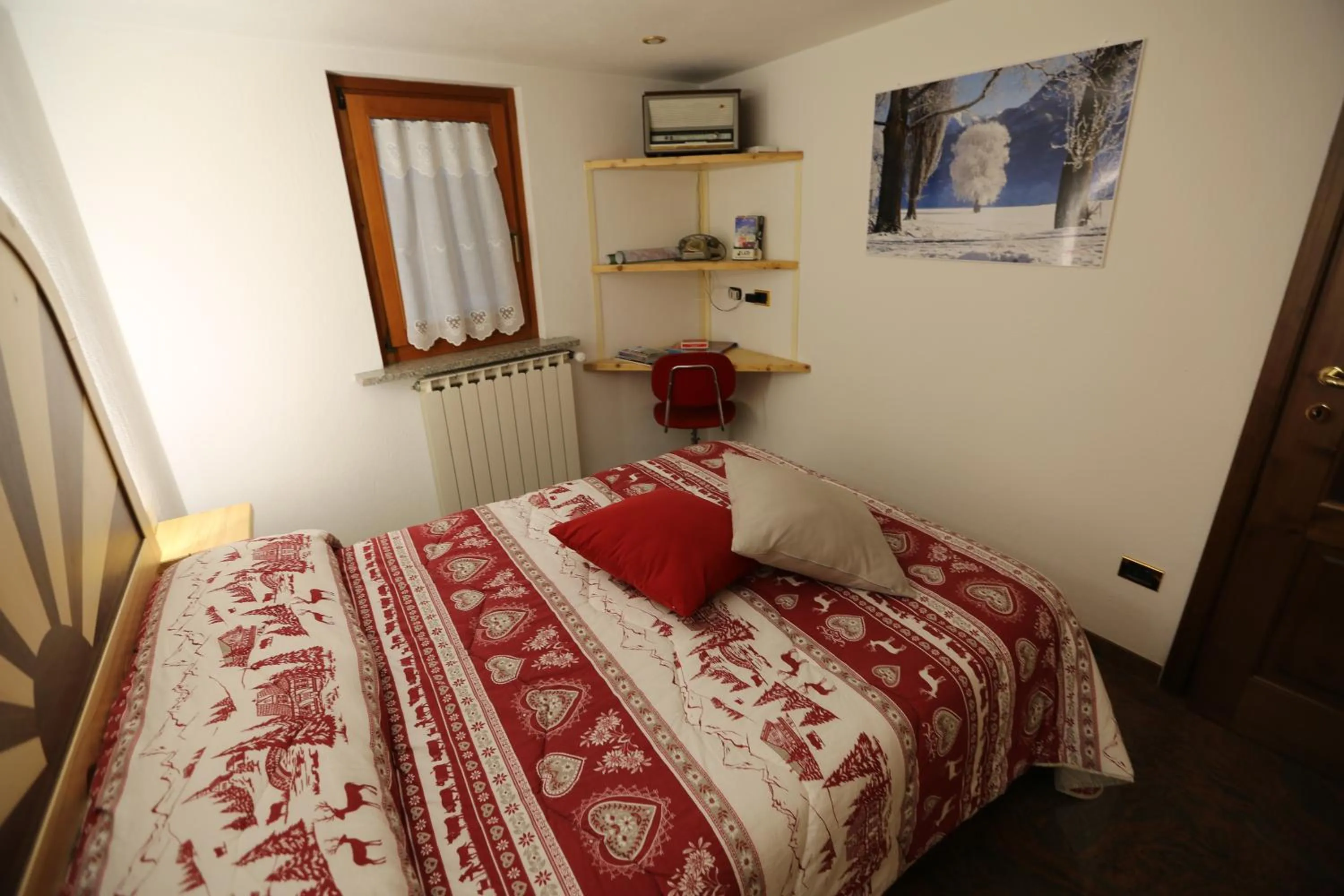 Photo of the whole room, Bed in SUITE DEL VILLAGGIO