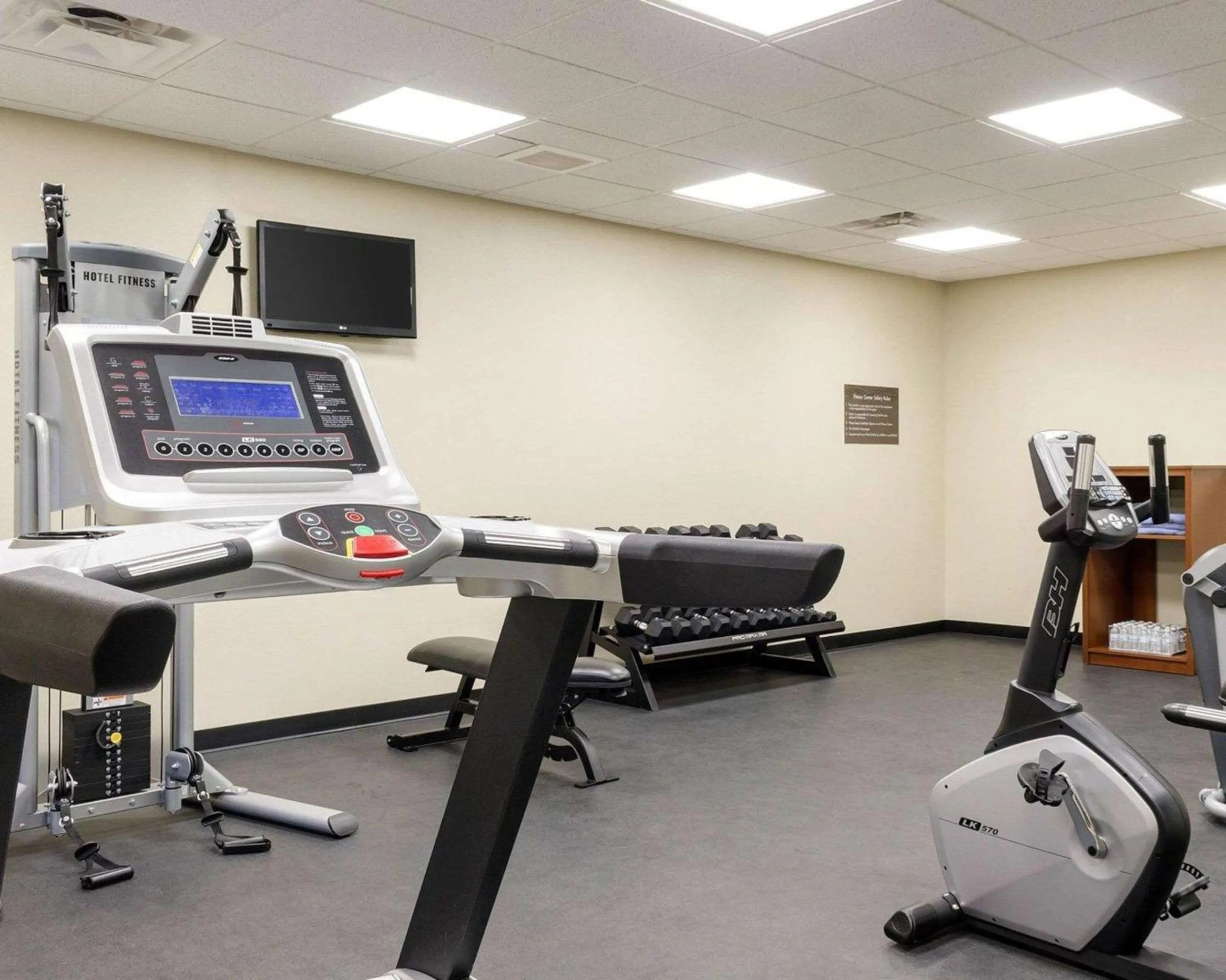 Fitness centre/facilities in Comfort Inn & Suites Watford City