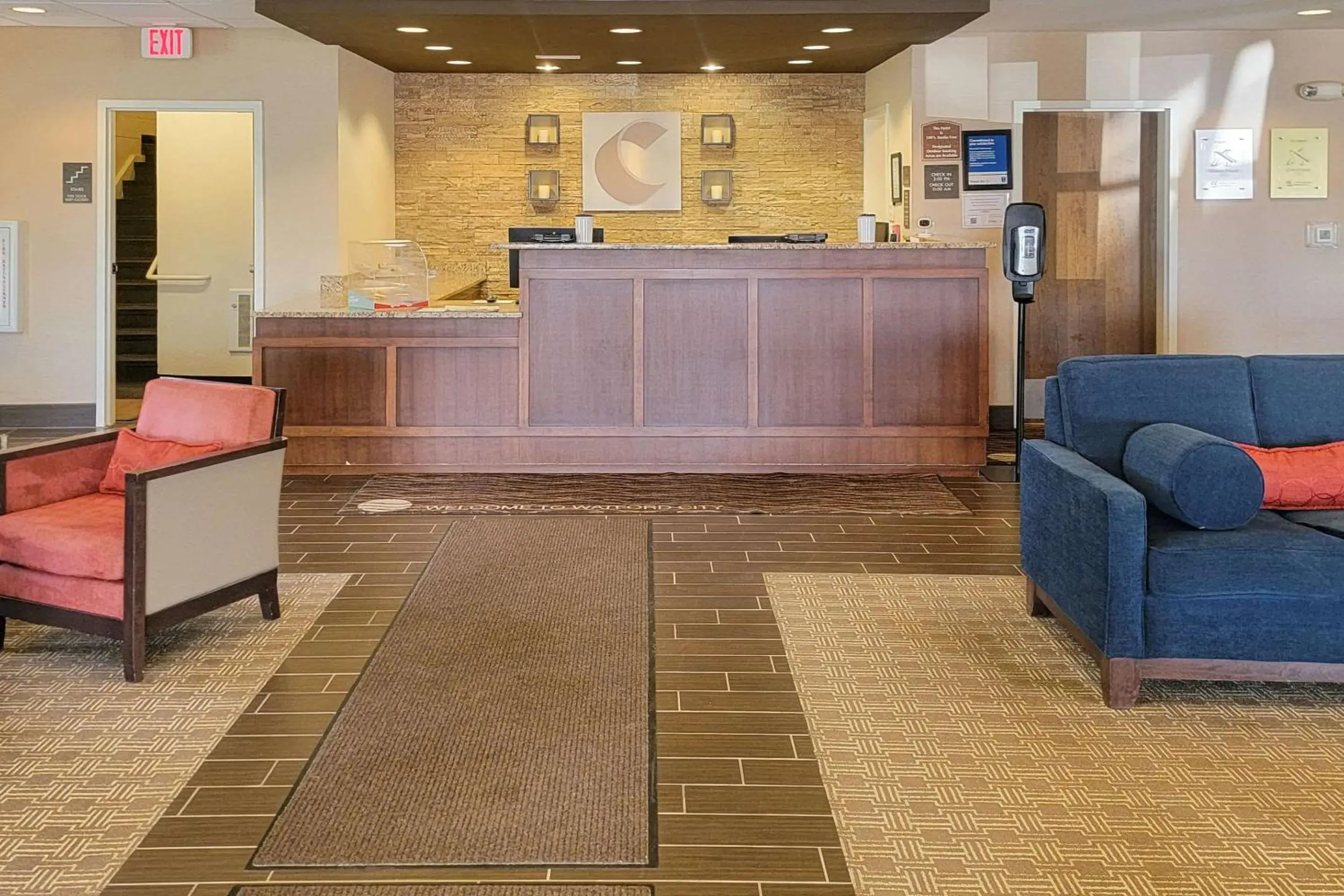 Lobby or reception in Comfort Inn & Suites Watford City Lobby or reception in Comfort Inn & Suites Watford City