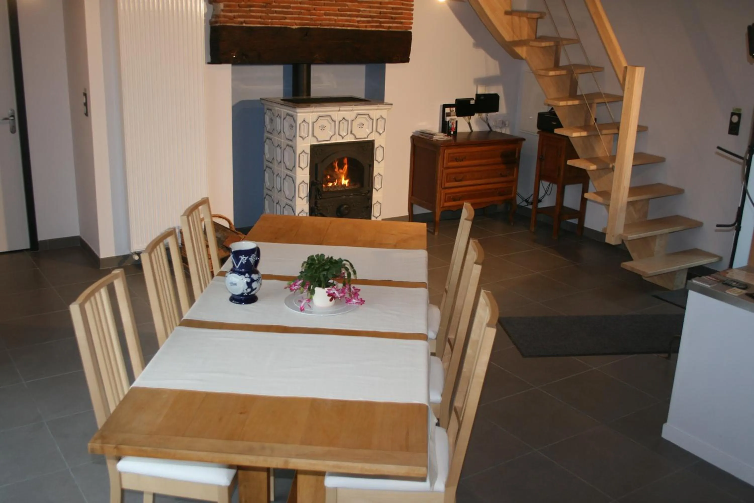 Dining area in LES GALAINES