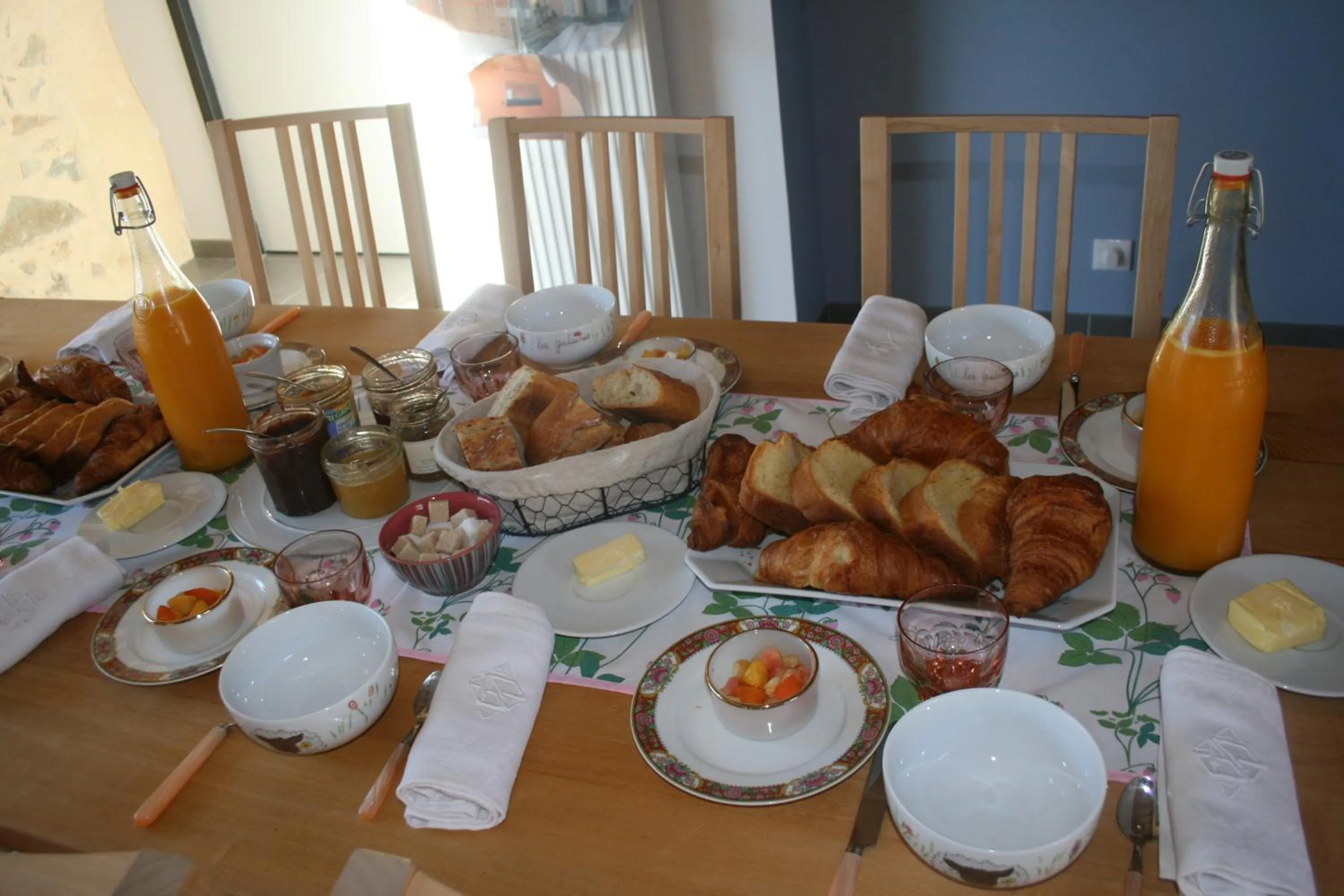 Breakfast in LES GALAINES