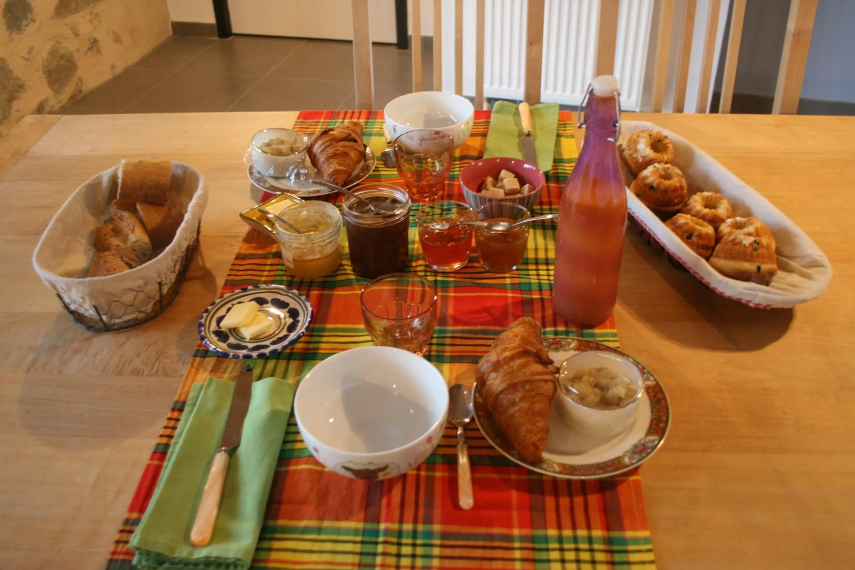 Breakfast in LES GALAINES