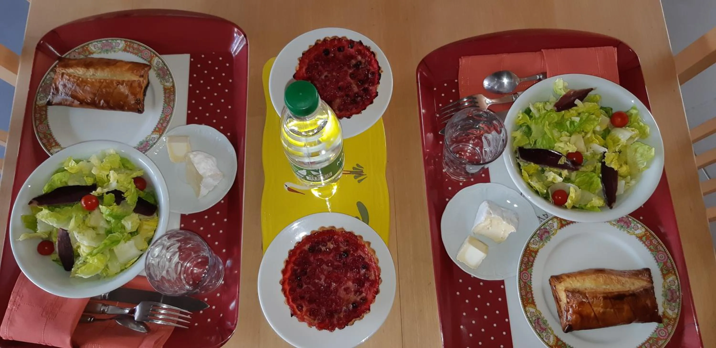 Meals in LES GALAINES