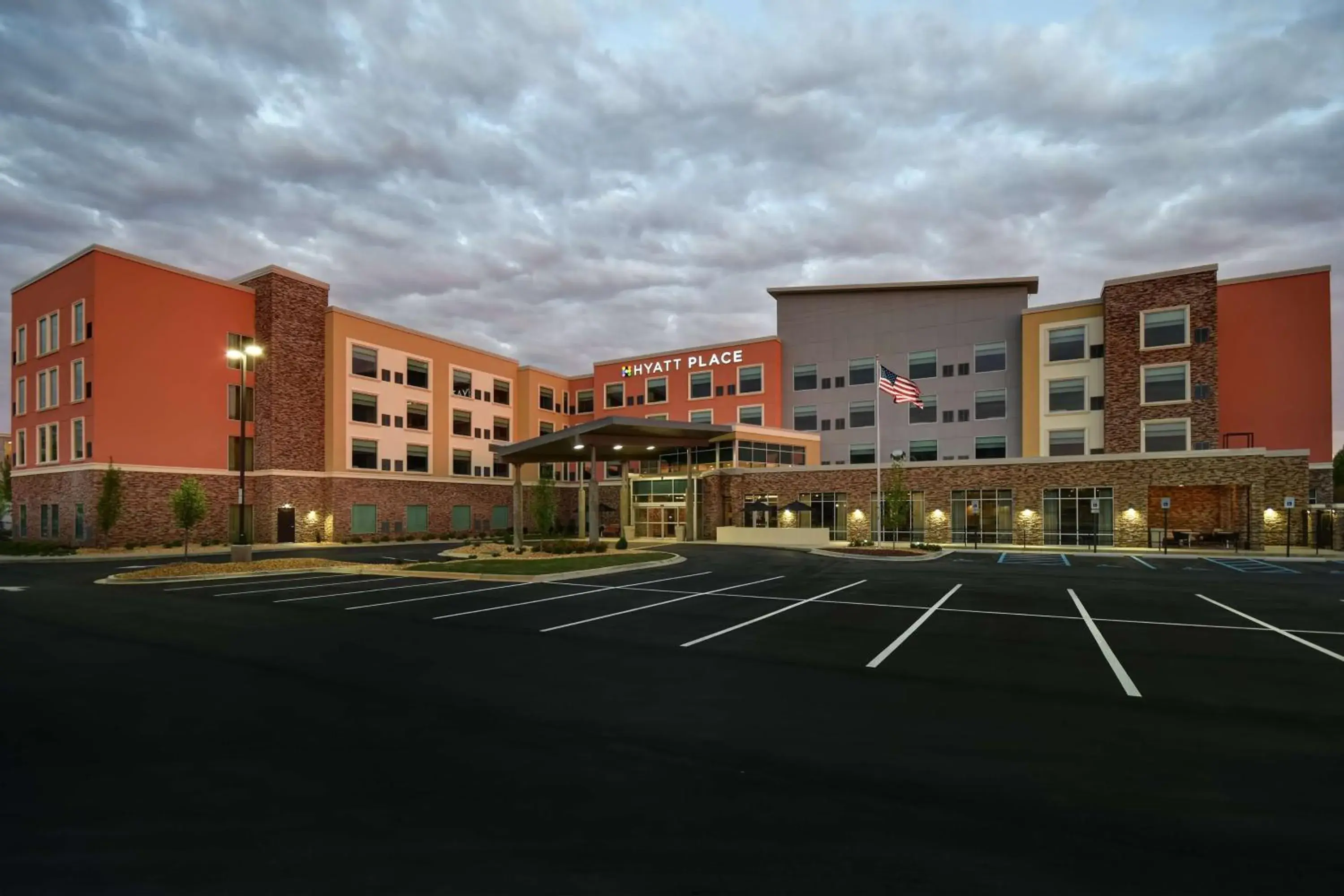 Property building in Hyatt Place Huntsville - Research Park - Redstone Property building in Hyatt Place Huntsville - Research Park - Redstone