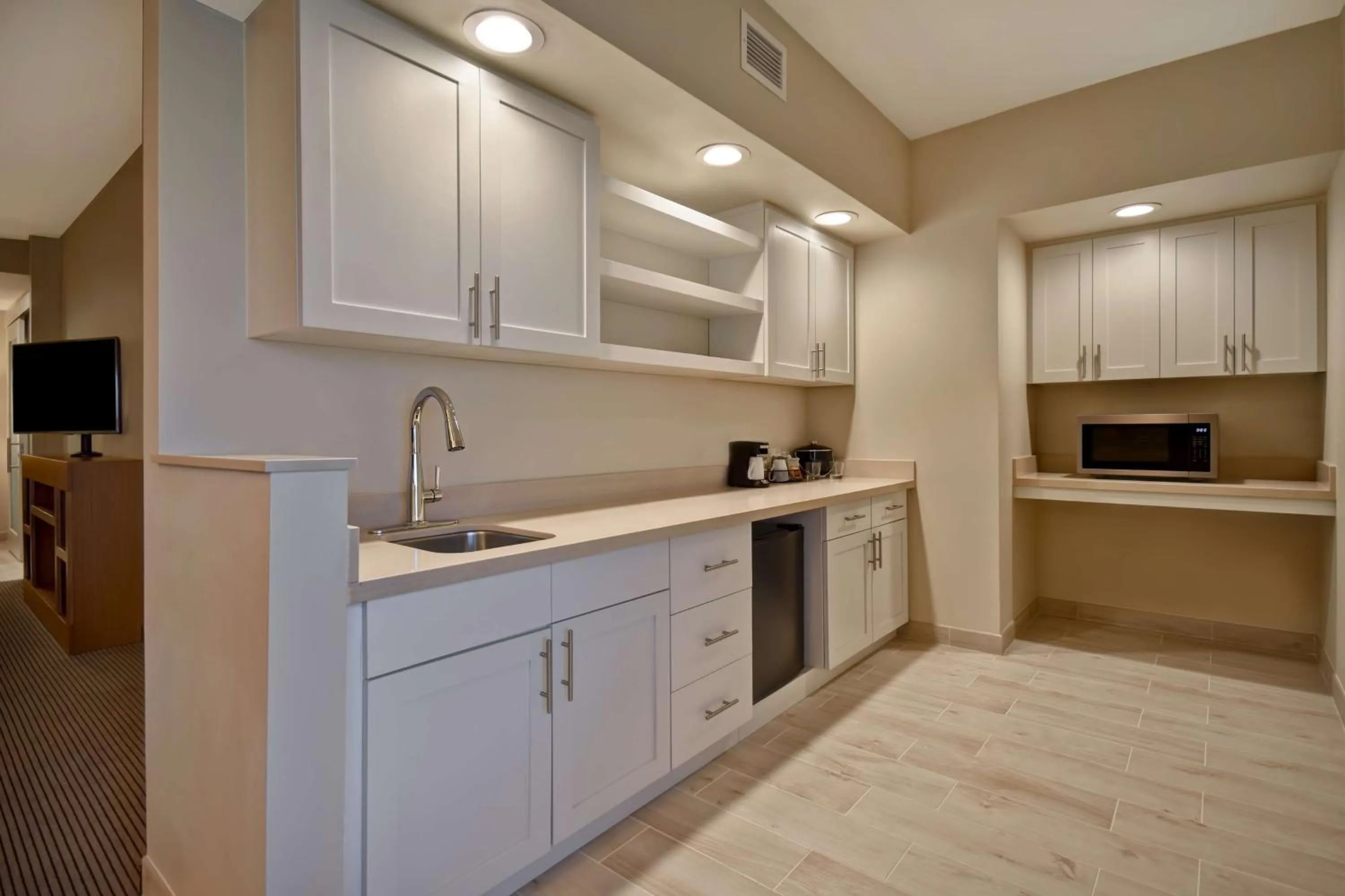 Photo of the whole room in Hyatt Place Huntsville - Research Park - Redstone