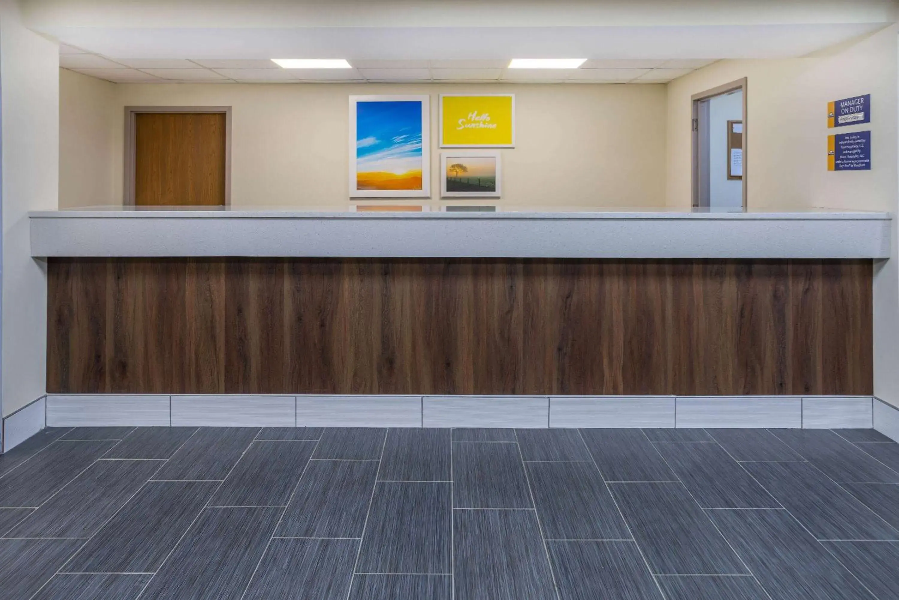 Lobby or reception in Days Inn by Wyndham Grayson Lobby or reception in Days Inn by Wyndham Grayson