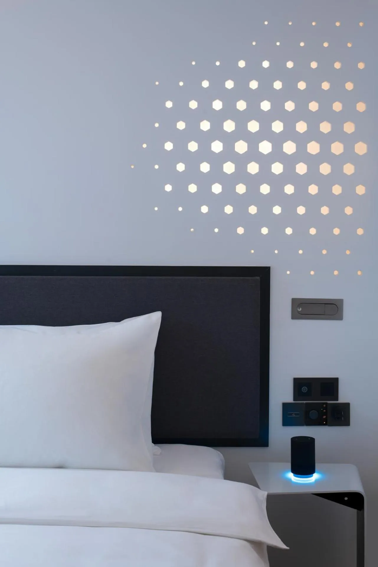 Bed in FlyZoo Hotel - Alibaba Future Hotel