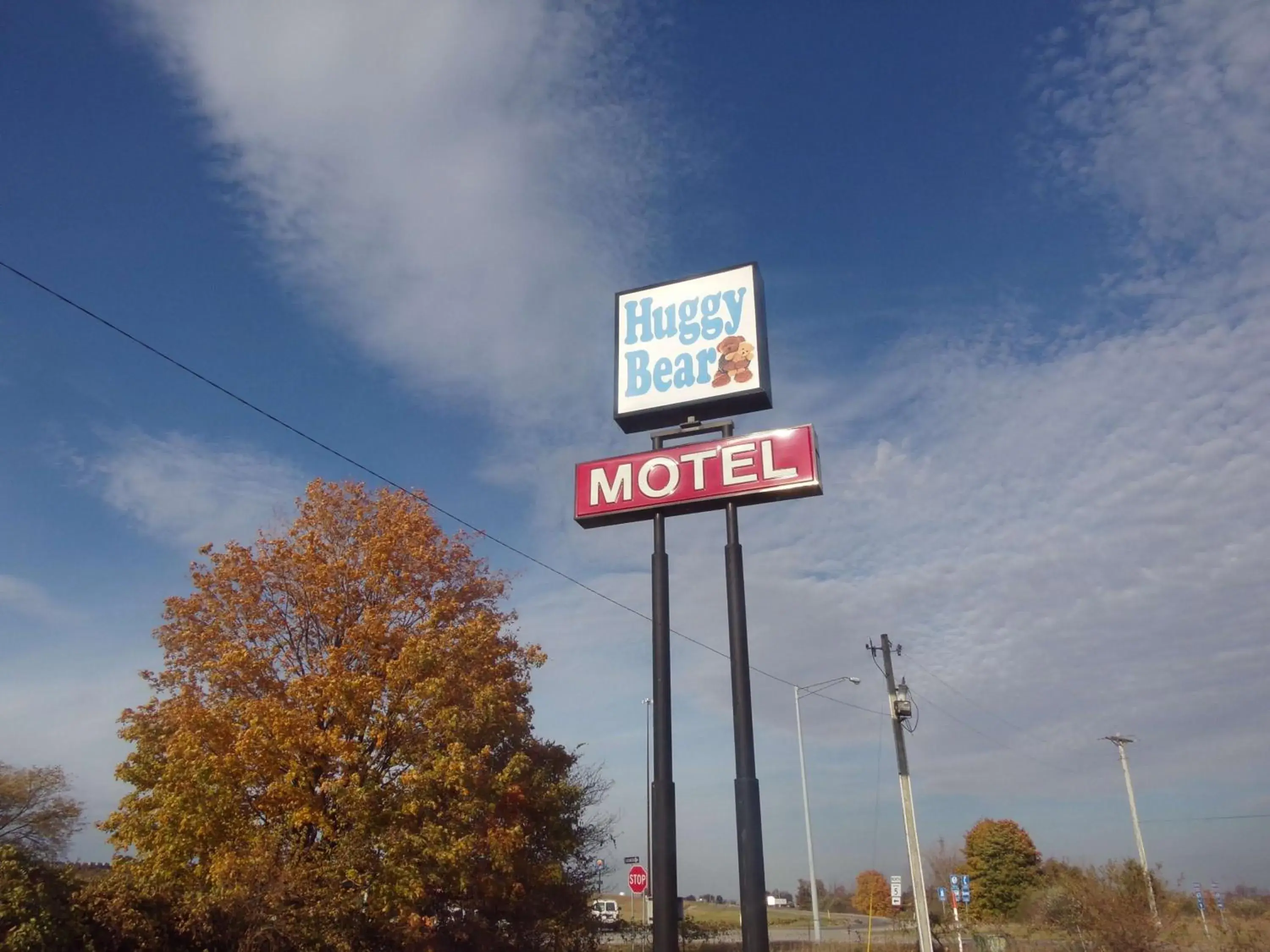 Property building in Huggy Bear Motel - Warren Property building in Huggy Bear Motel - Warren