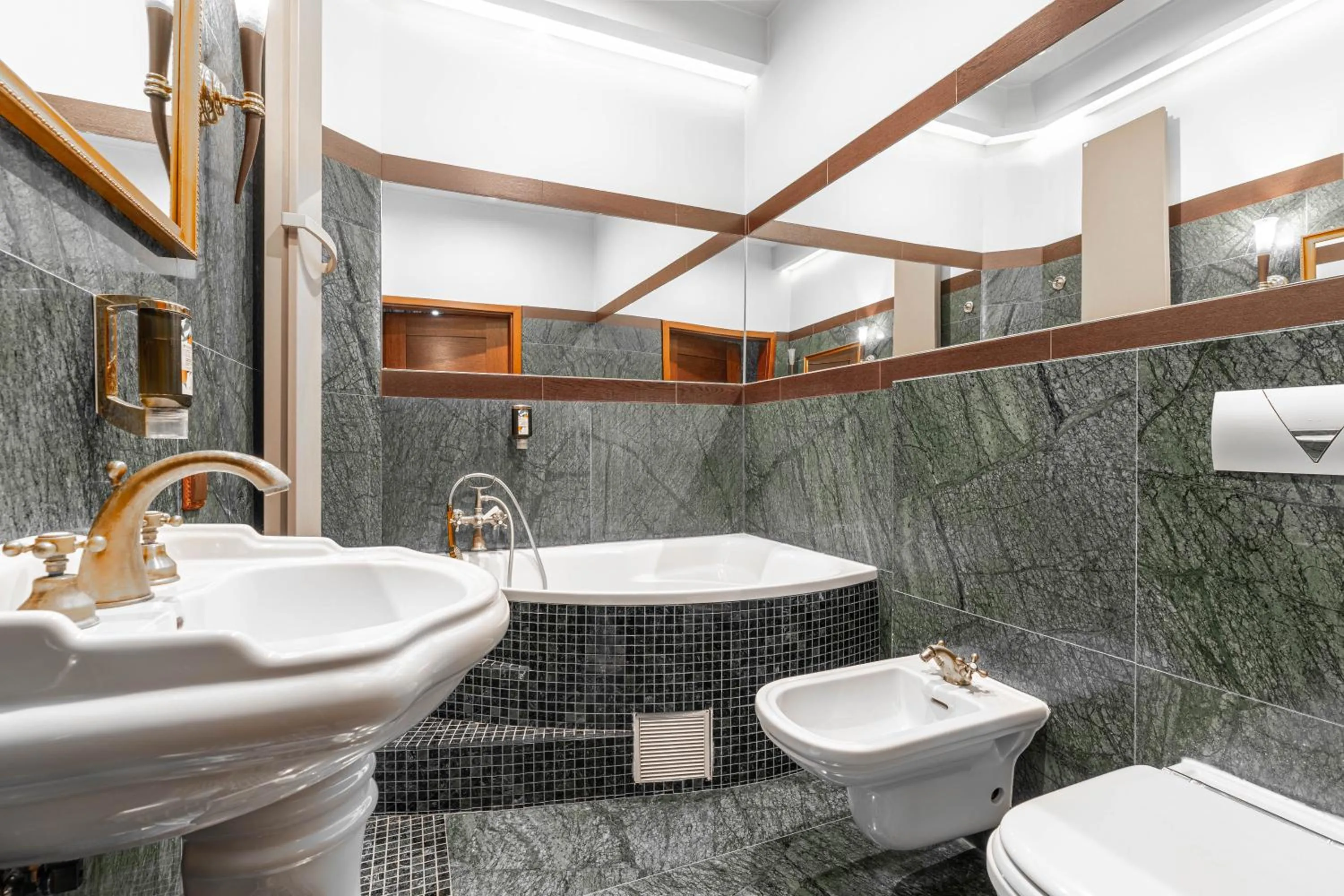 Shower in Zamek Uniejów