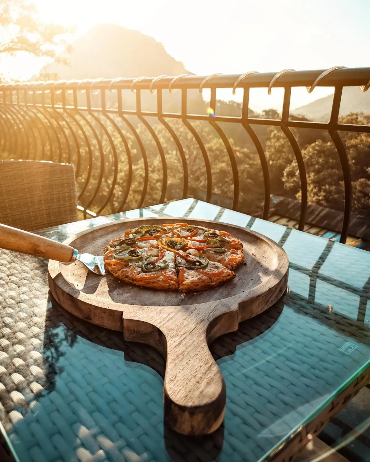 Restaurant/places to eat in The Summer House, Pachmarhi - AM Hotel Kollection