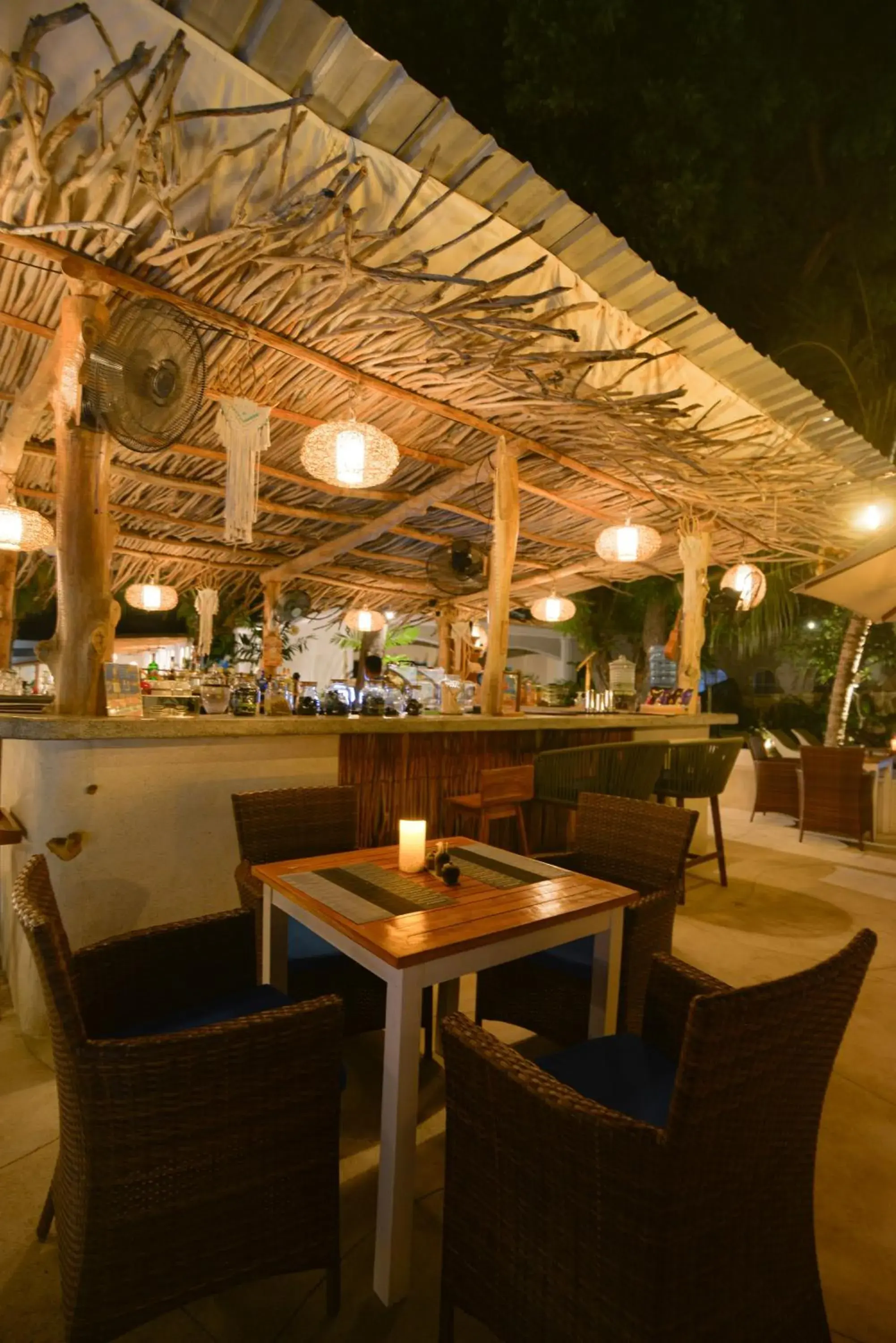 Restaurant/places to eat in The Koho Air Hotel Restaurant/places to eat in The Koho Air Hotel