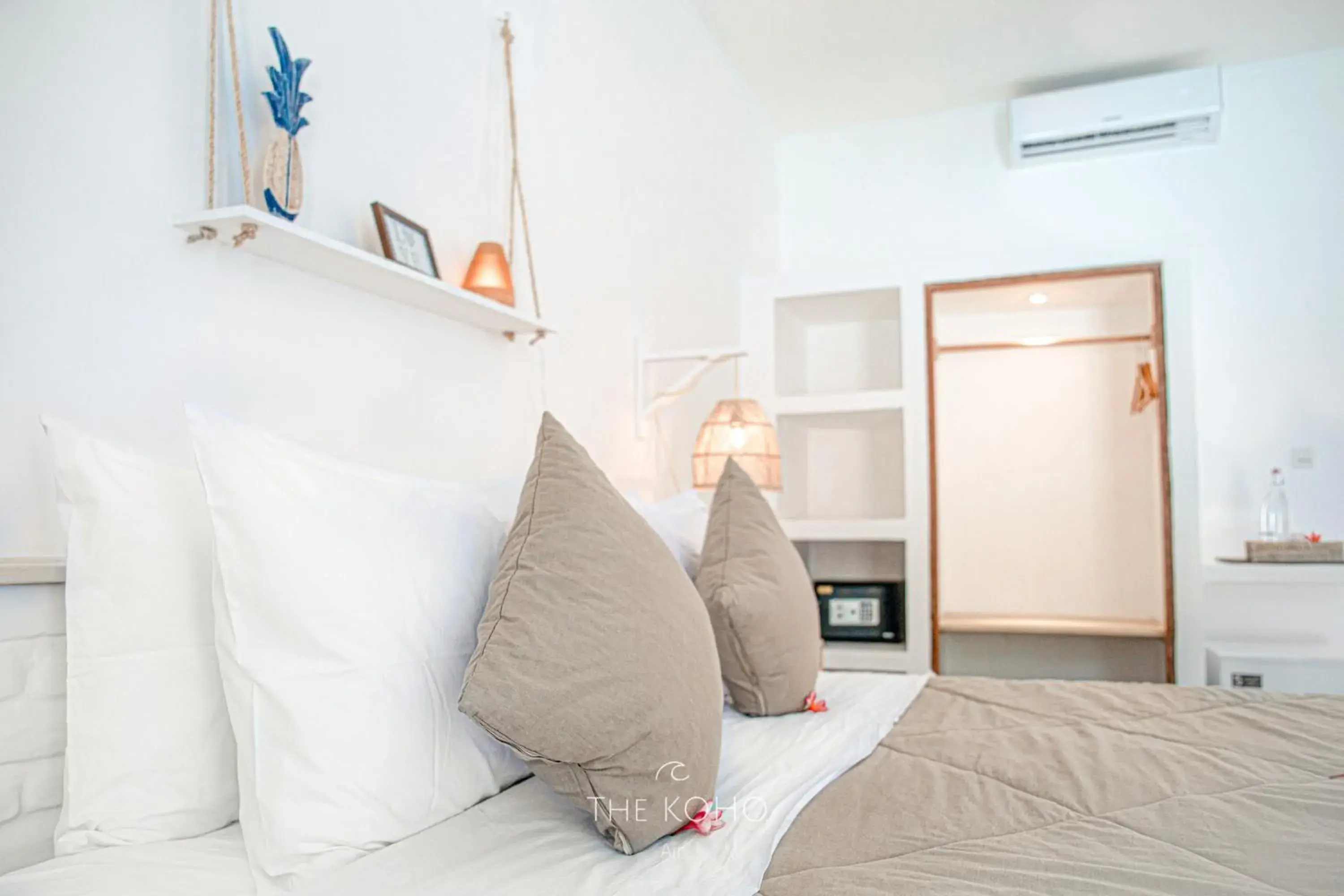 Bed in The Koho Air Hotel Bed in The Koho Air Hotel