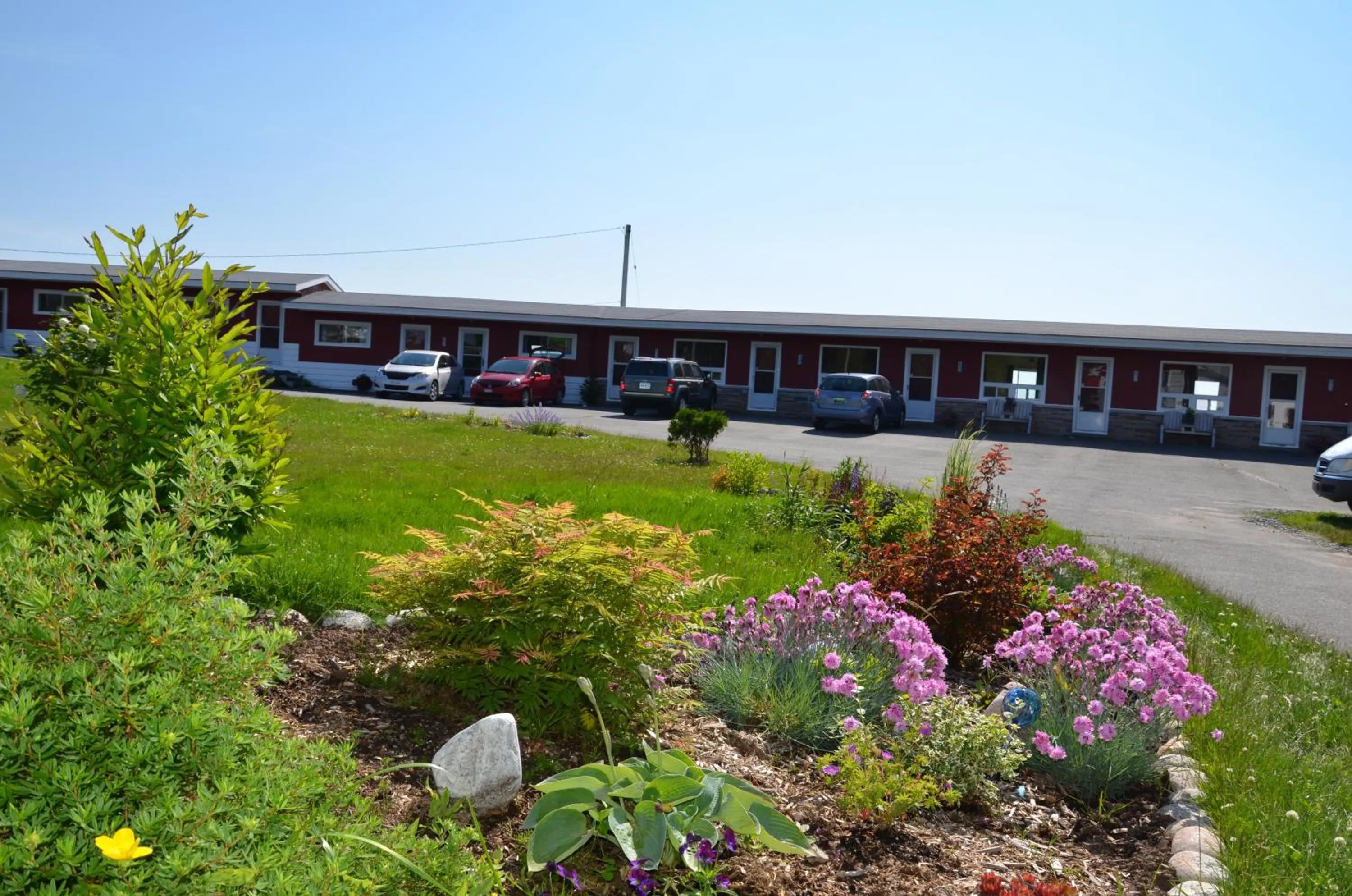 Property building in Clifty Cove Motel