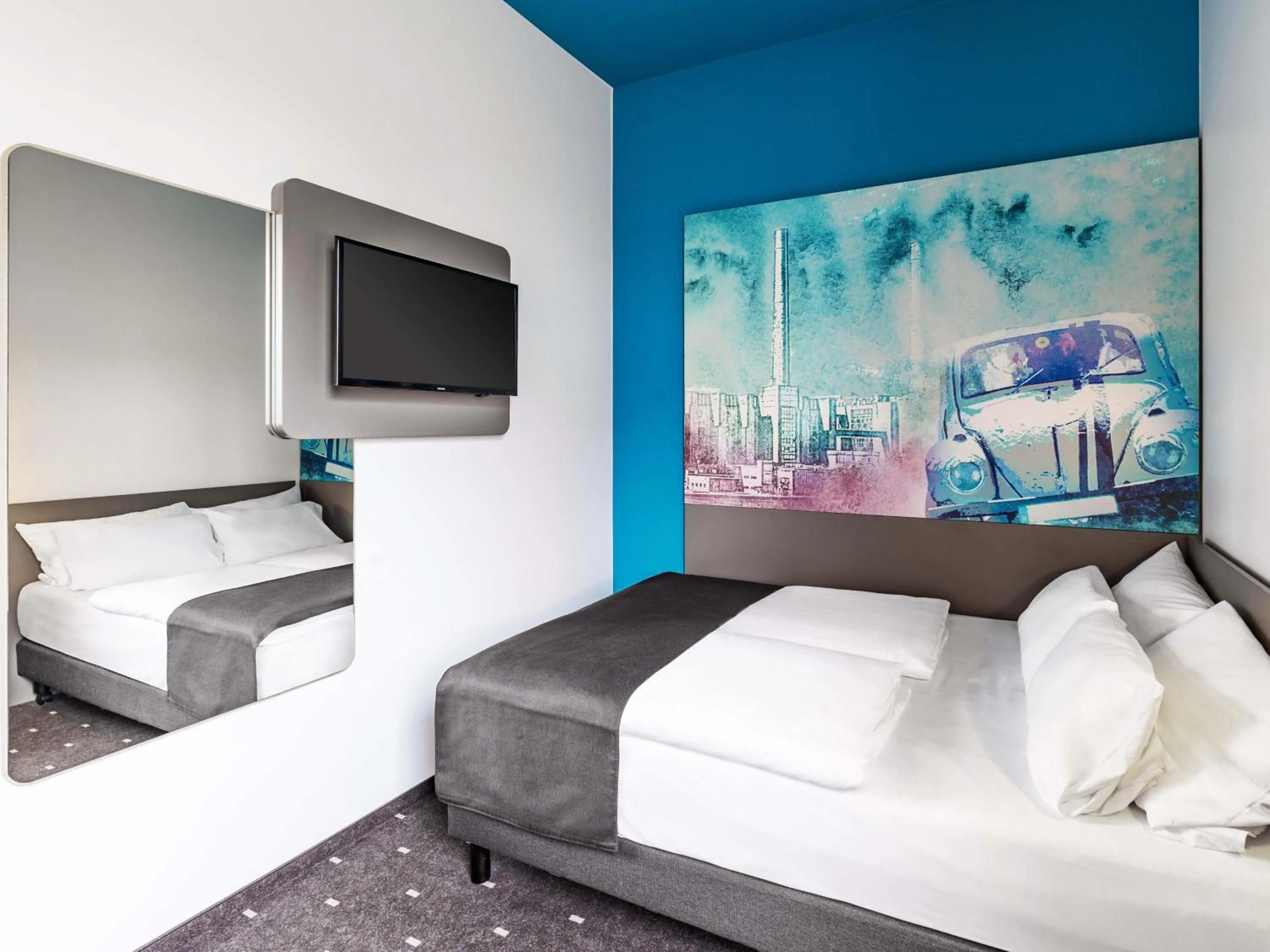 Photo of the whole room, Bed in B&B Hotel Wolfsburg-Weyhausen