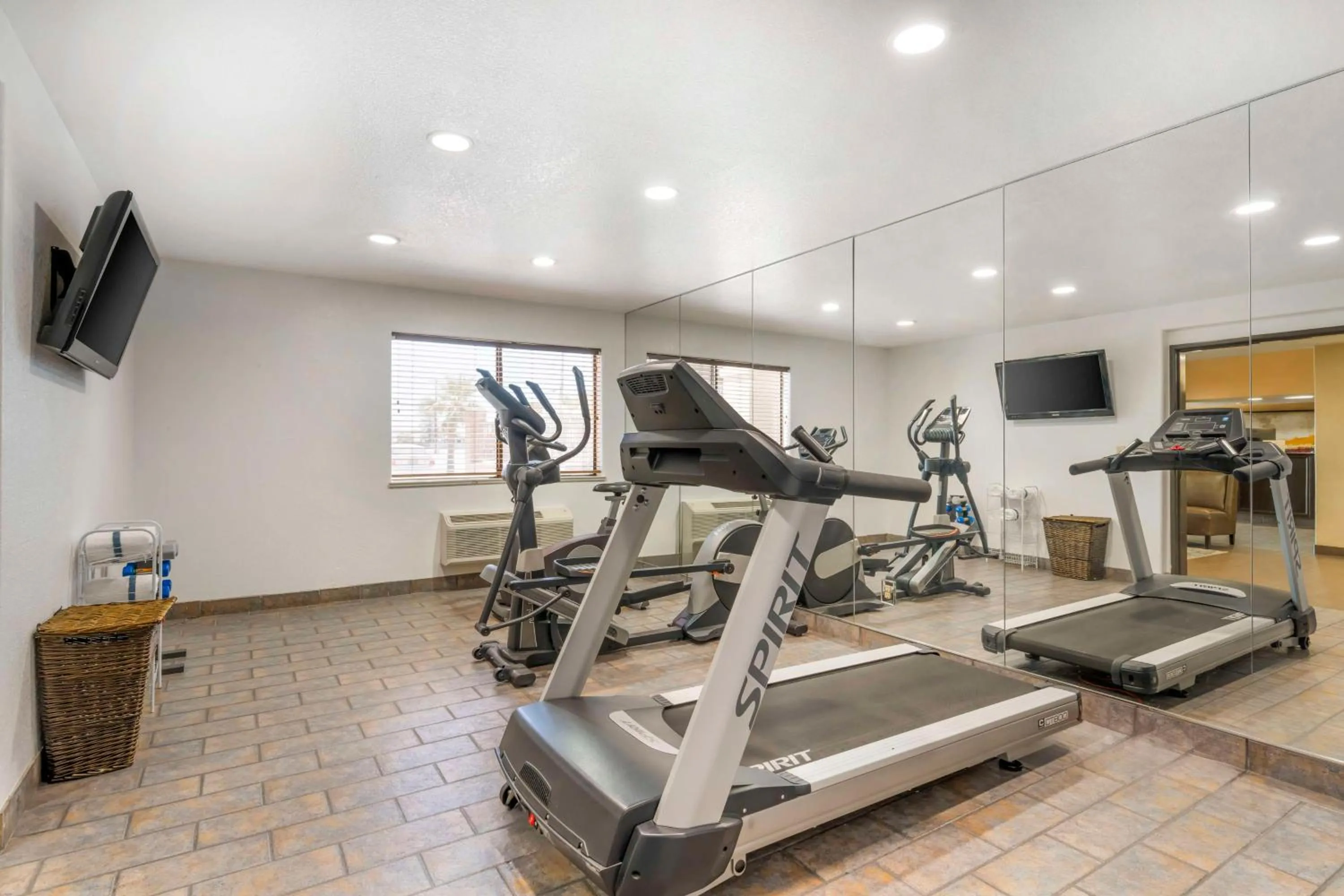 Fitness centre/facilities in Best Western Parker Inn