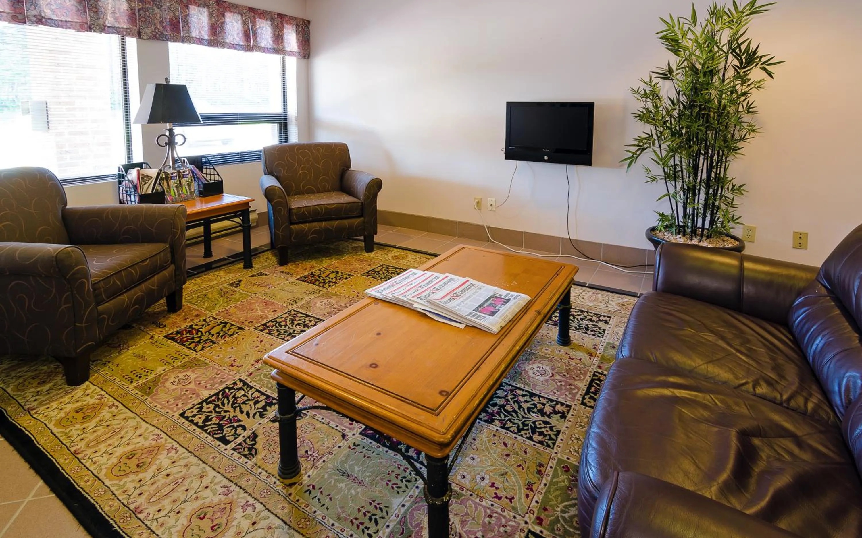 Lobby or reception in Coastal Inn Sackville