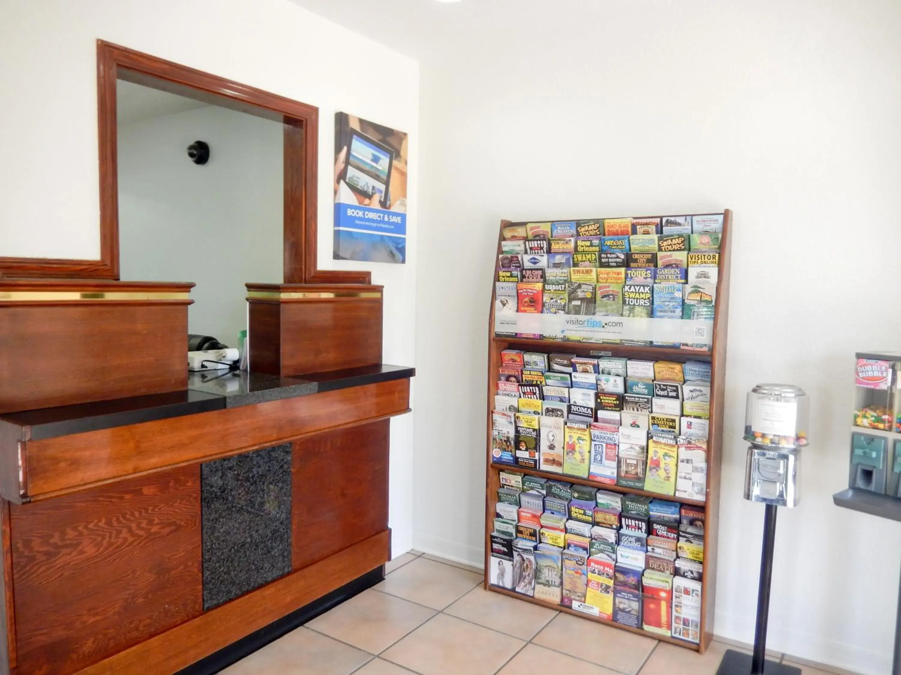 Lobby or reception in Motel 6-Luling, LA Lobby or reception in Motel 6-Luling, LA