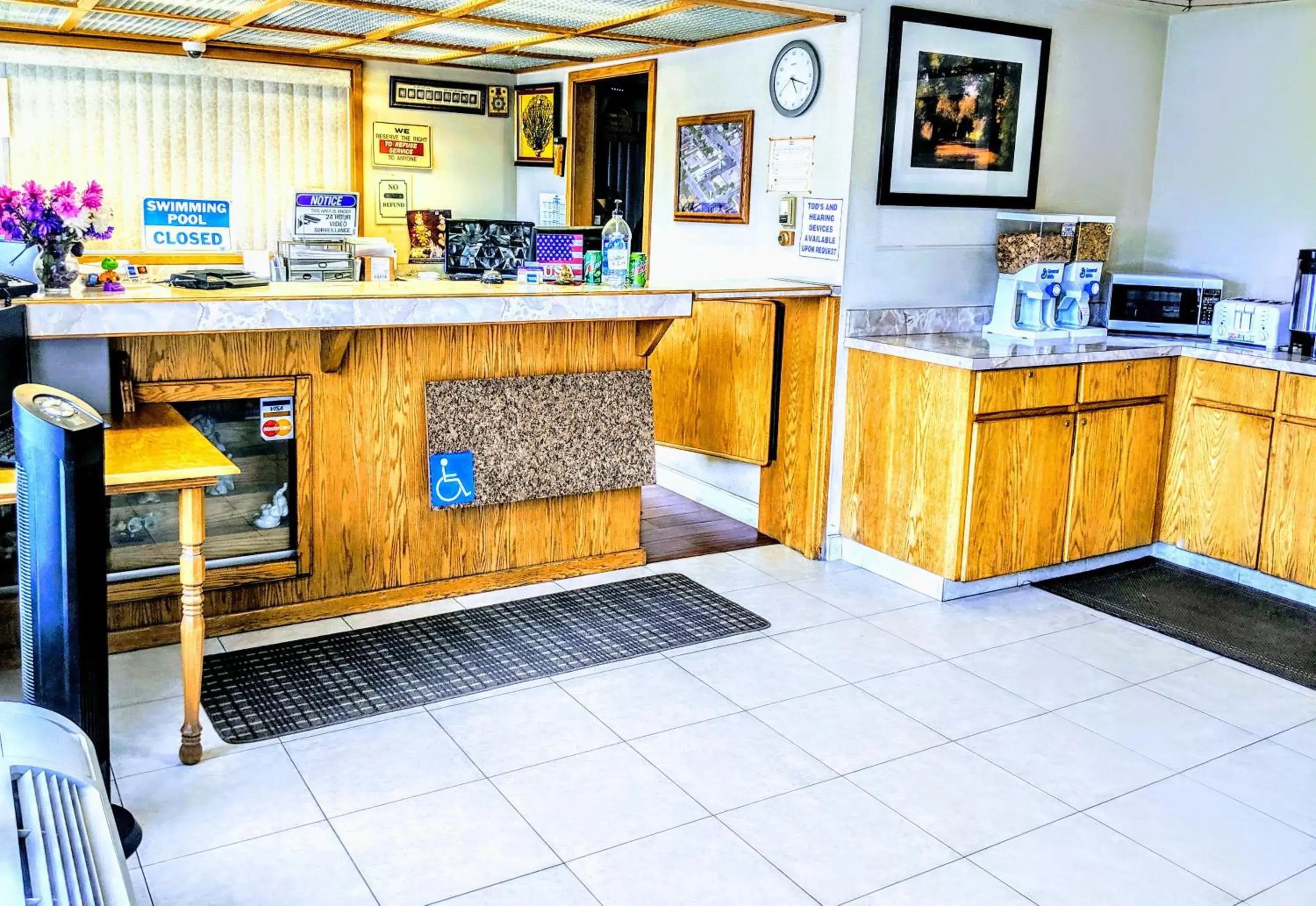 Lobby or reception in Budget Inn Lobby or reception in Budget Inn