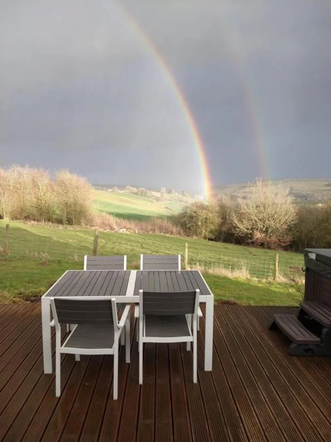 Day in Long Wood Lodges