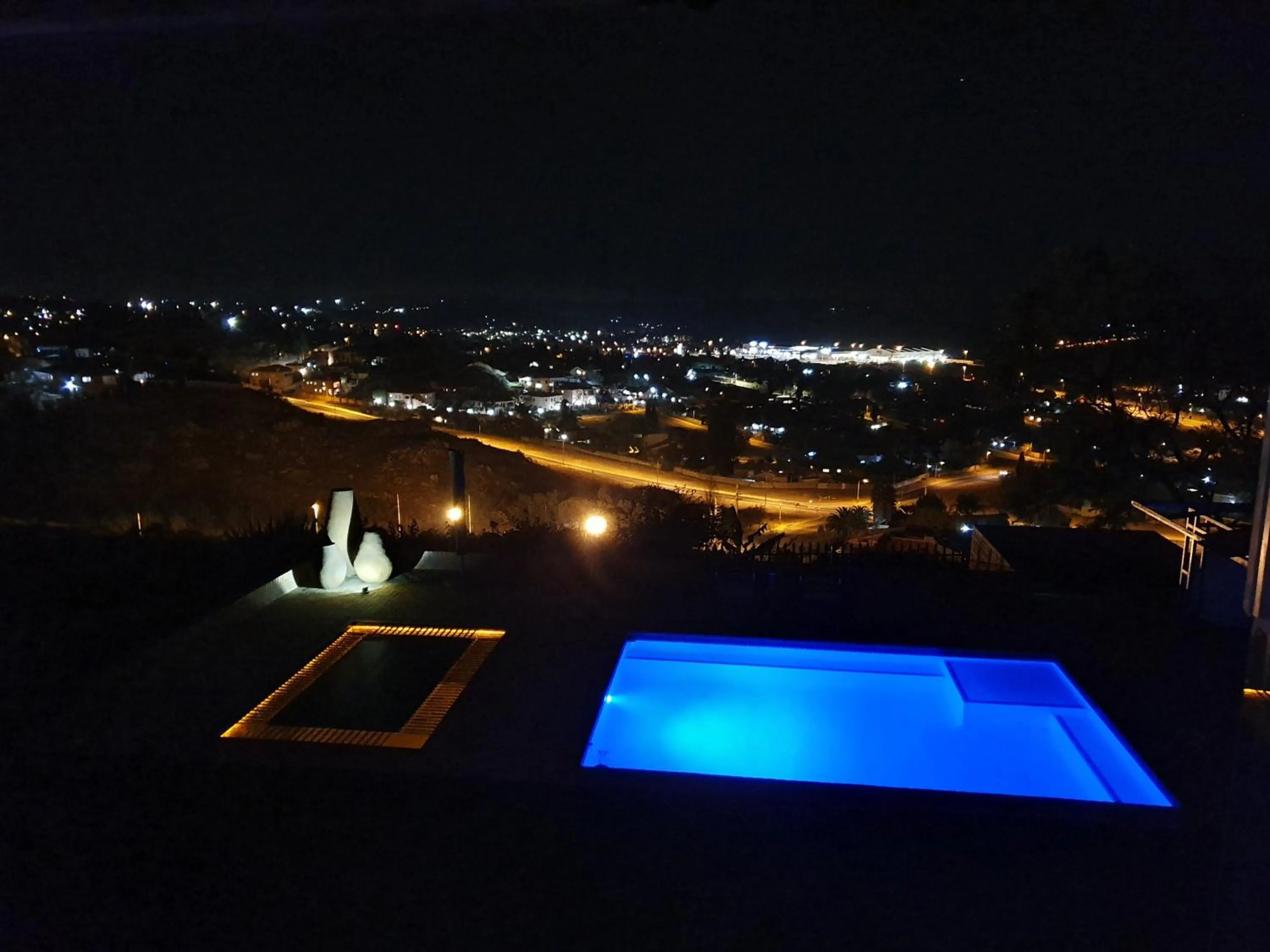 Pool view in Weston Guest House Krugersdorp