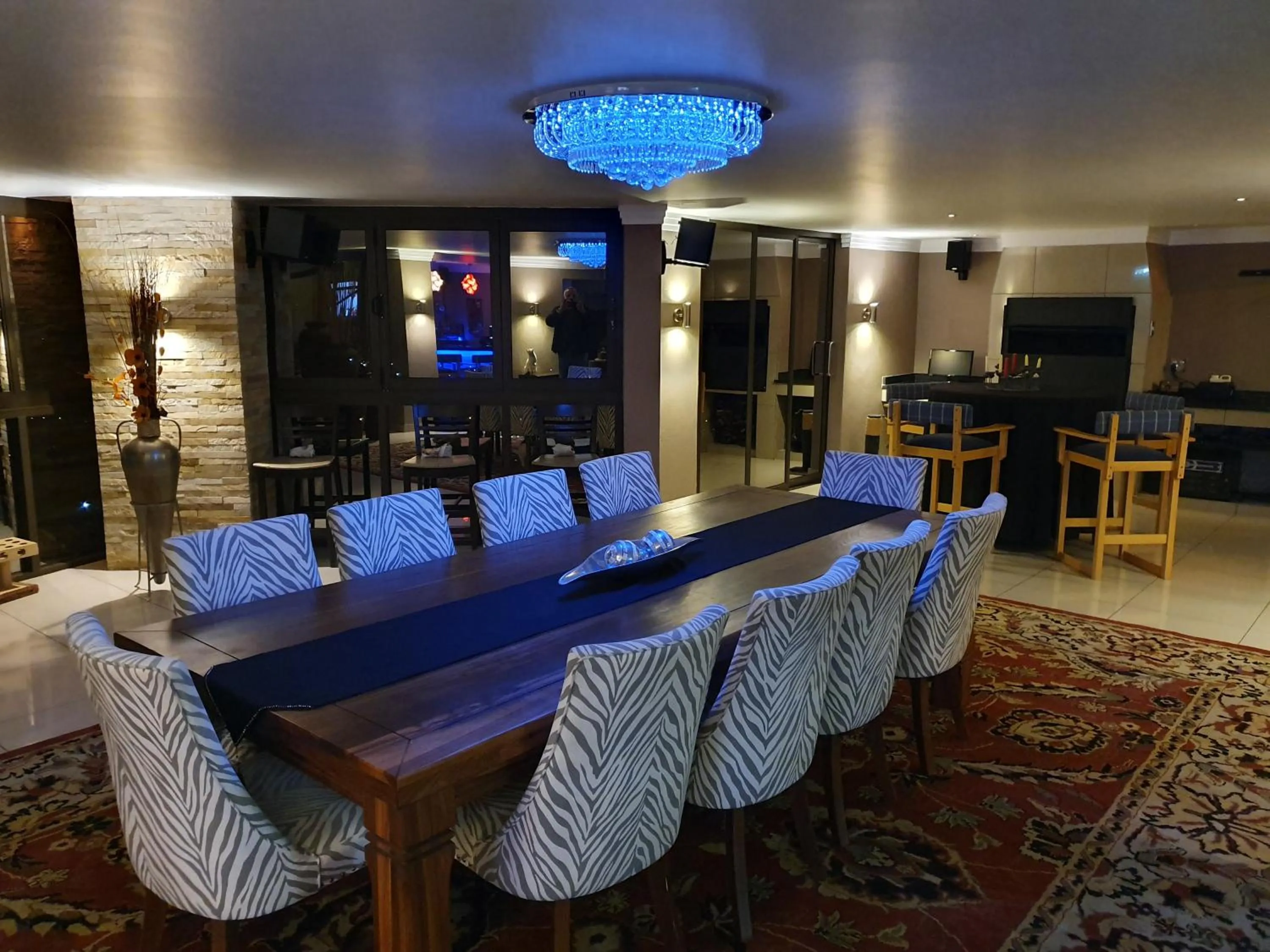 Restaurant/places to eat in Weston Guest House Krugersdorp