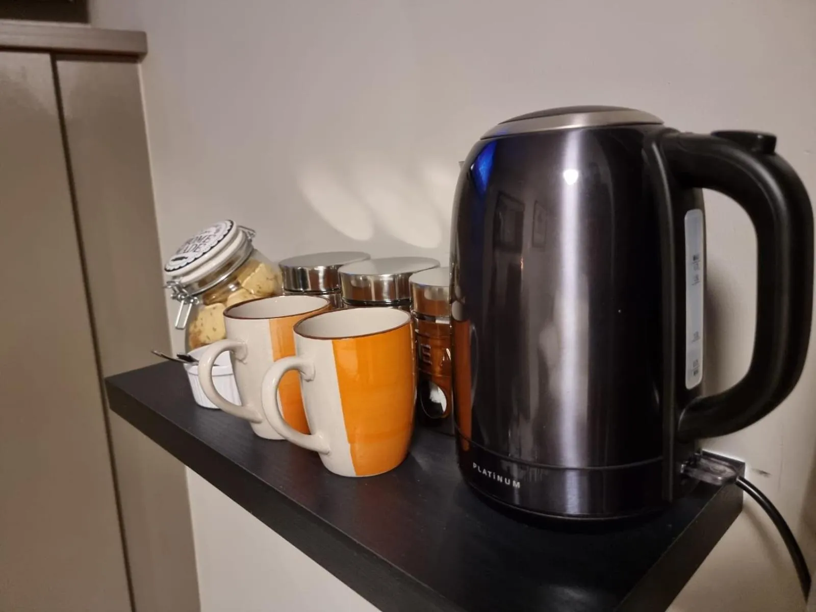 Coffee/tea facilities in Weston Guest House Krugersdorp