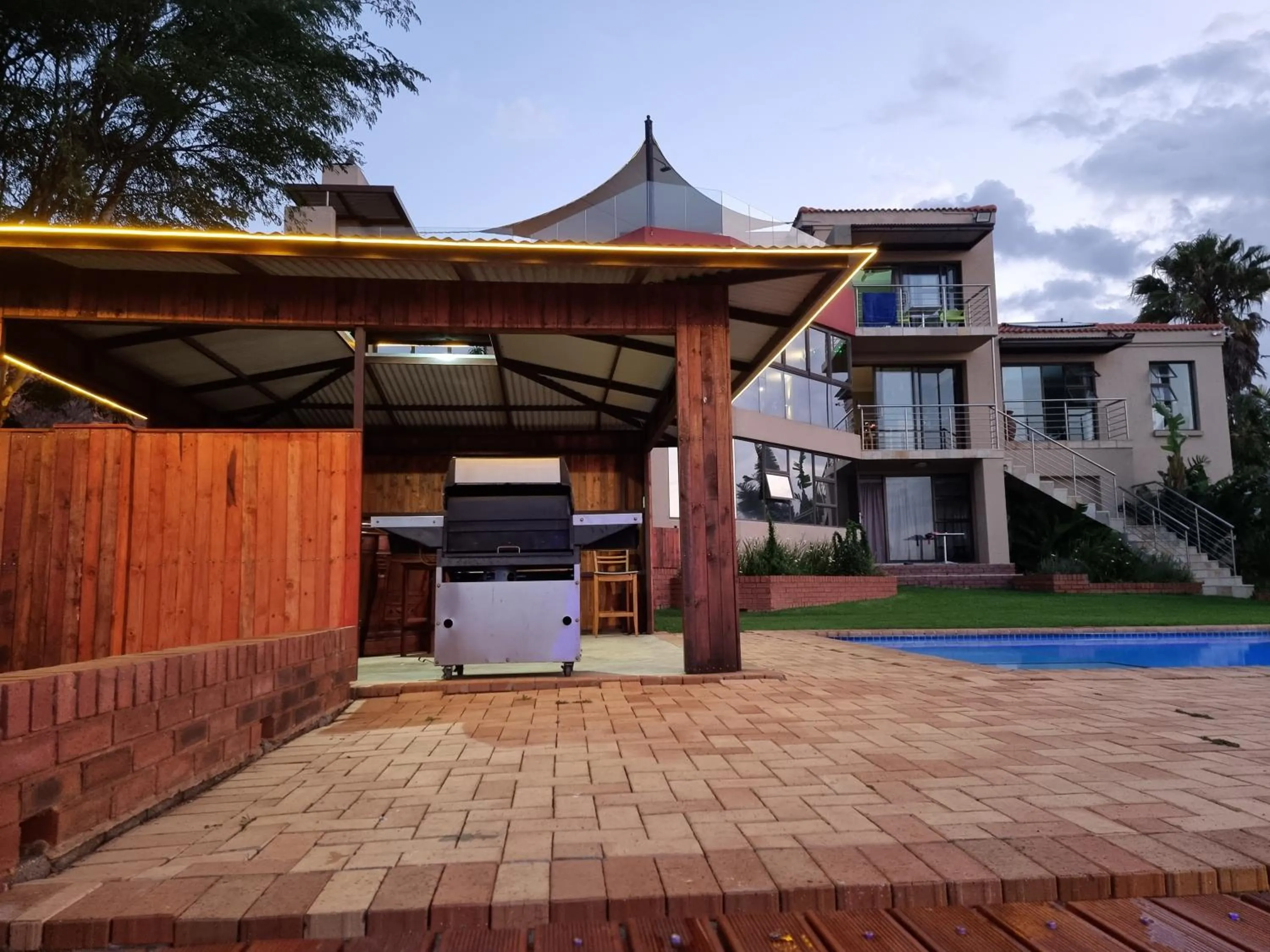 Property building in Weston Guest House Krugersdorp