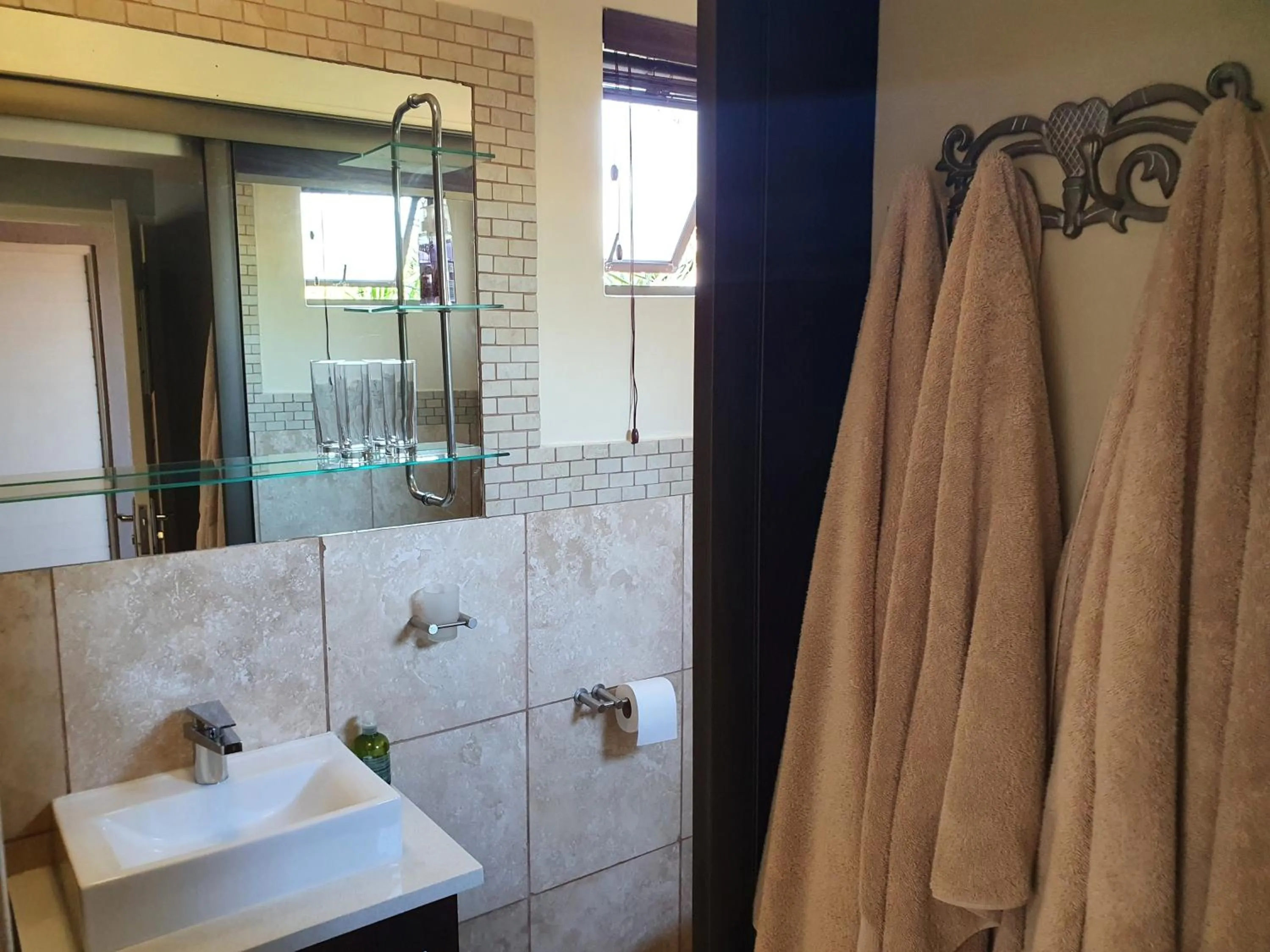 Bathroom in Weston Guest House Krugersdorp