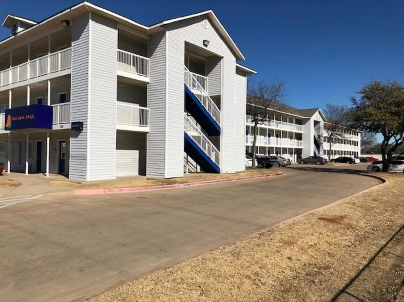 Property building in InTown Suites Extended Stay Arlington - Central