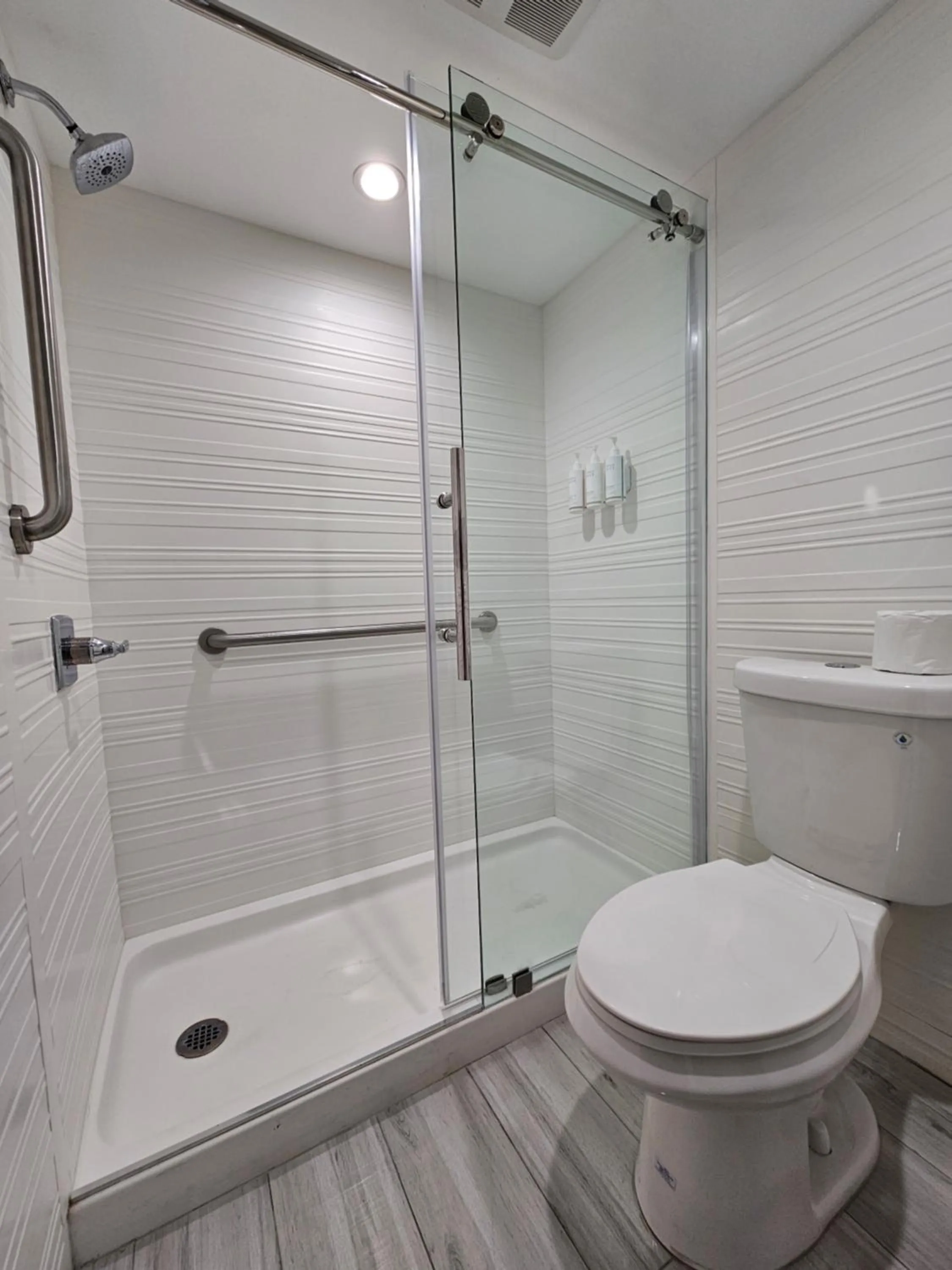 Travelodge Inn & Suites by Wyndham Fullerton