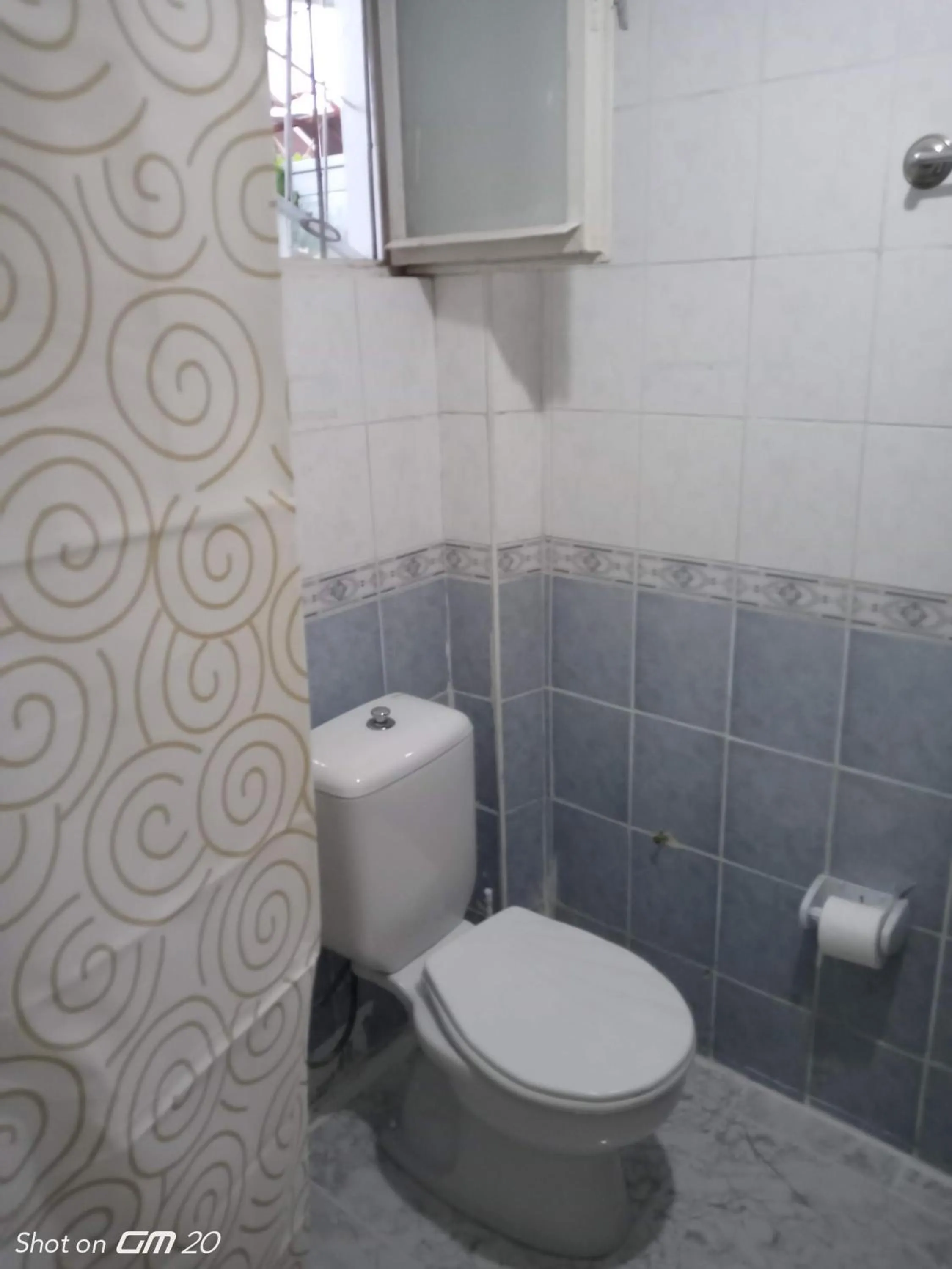 Bathroom in HZD Apartments Hostel
