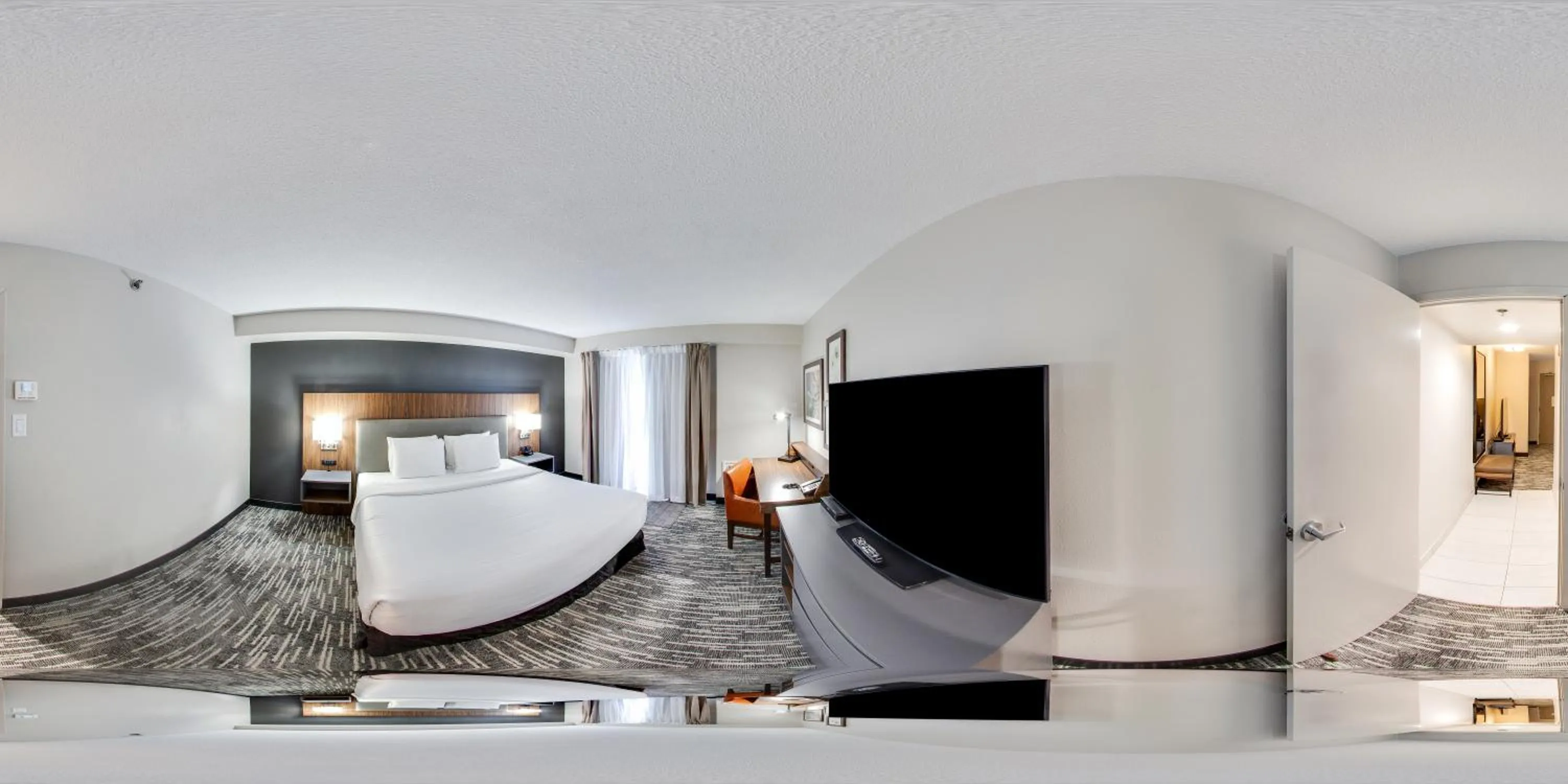 Bedroom, Bed in Country Inn & Suites by Radisson, Winnipeg, MB